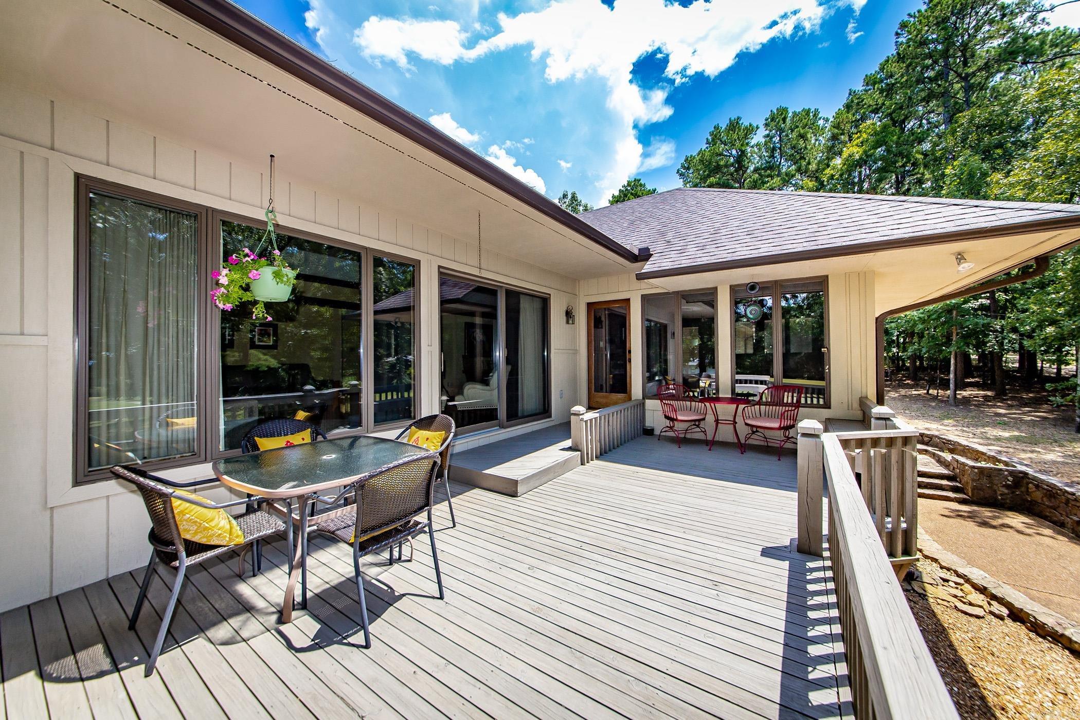 INDIAN HILLS - Residential