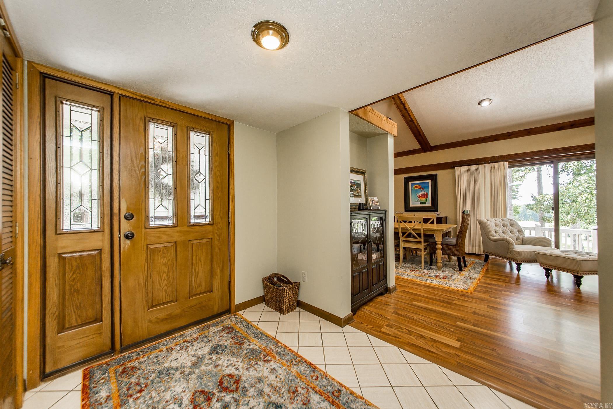 INDIAN HILLS - Residential