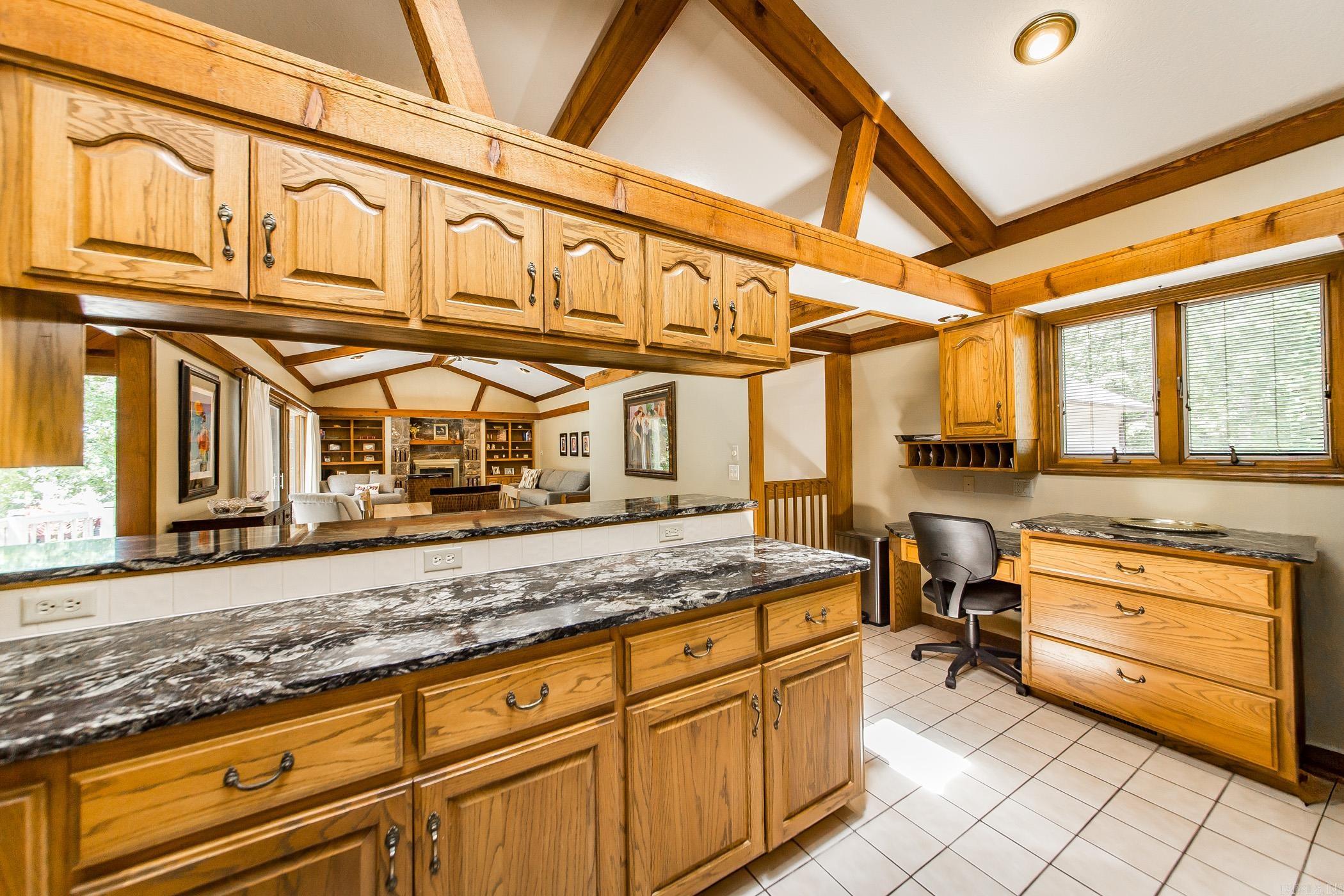 INDIAN HILLS - Residential