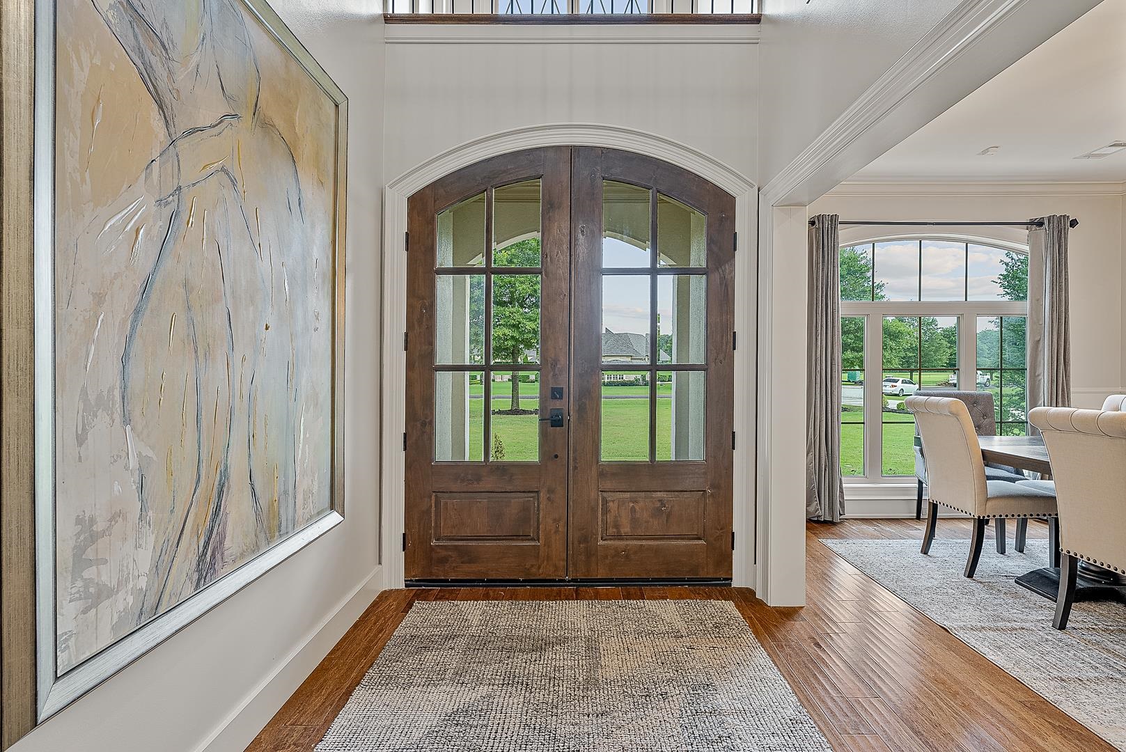 AMESLEY MANOR - Residential