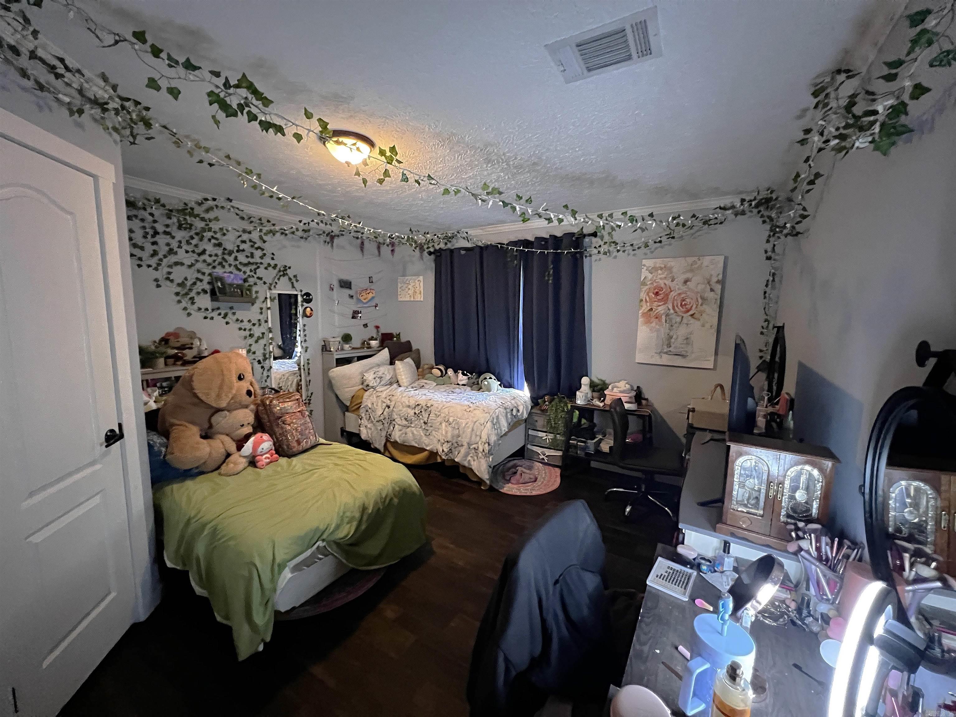 RED BLUFF - Residential