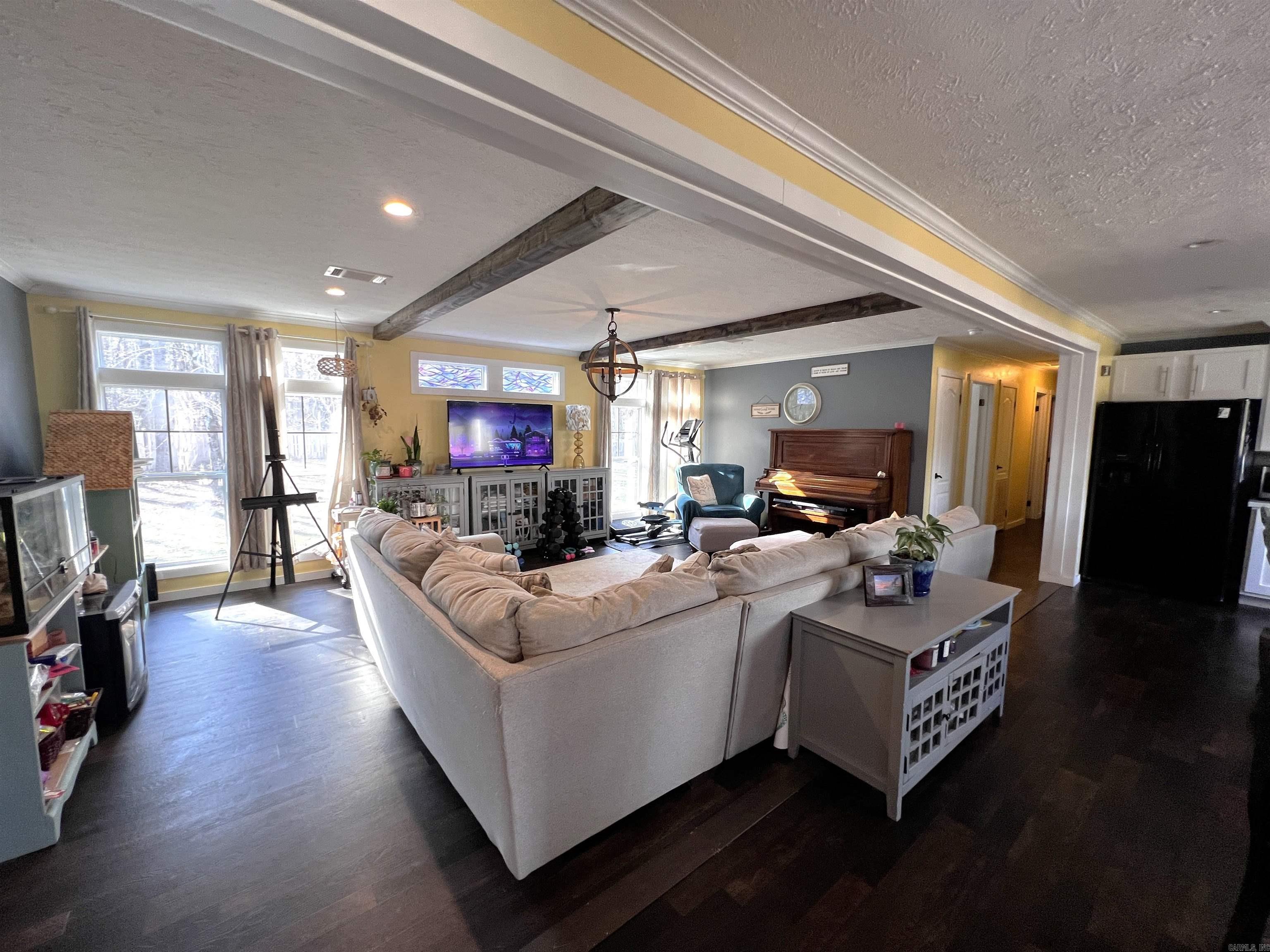 RED BLUFF - Residential