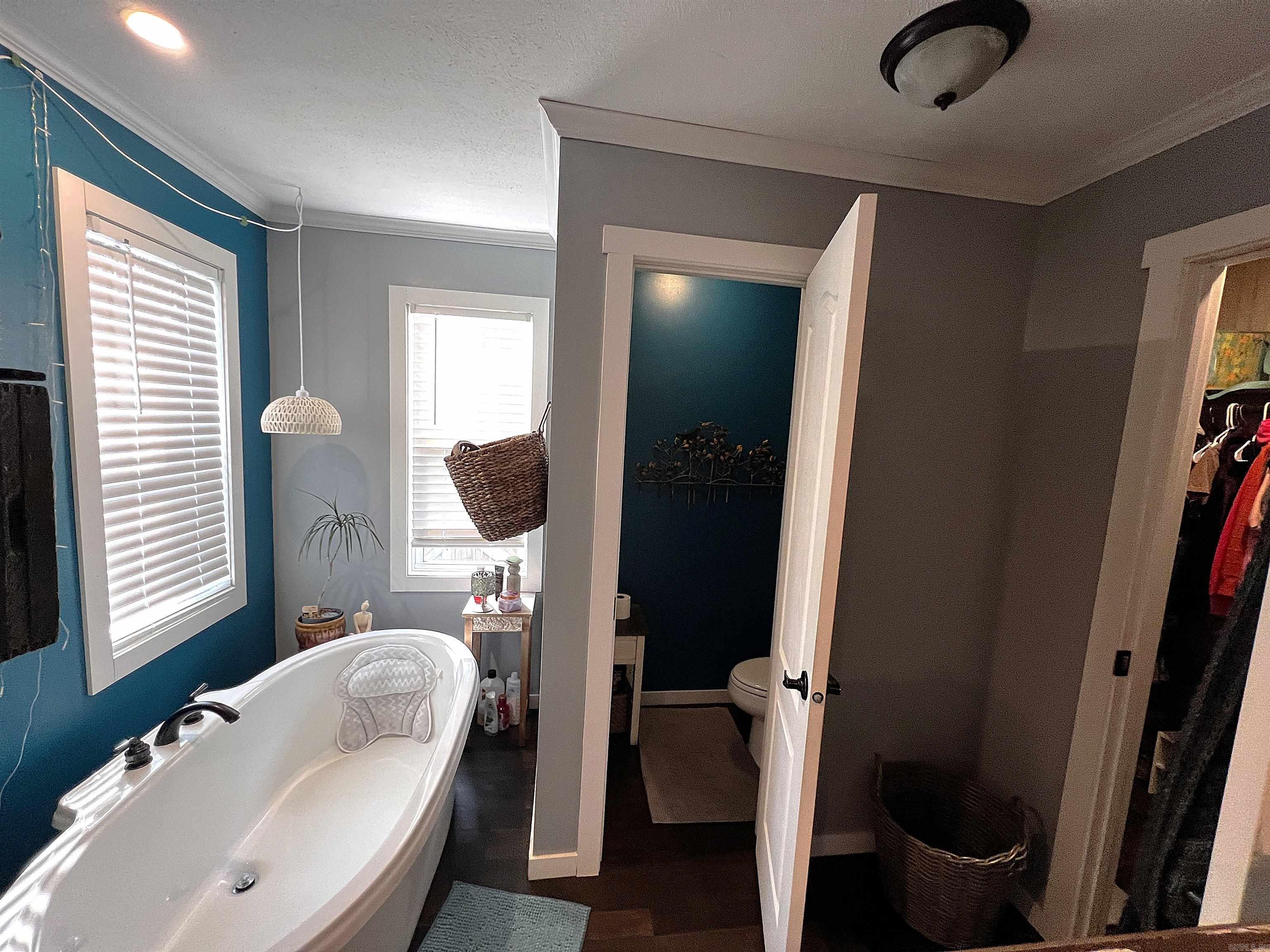 RED BLUFF - Residential