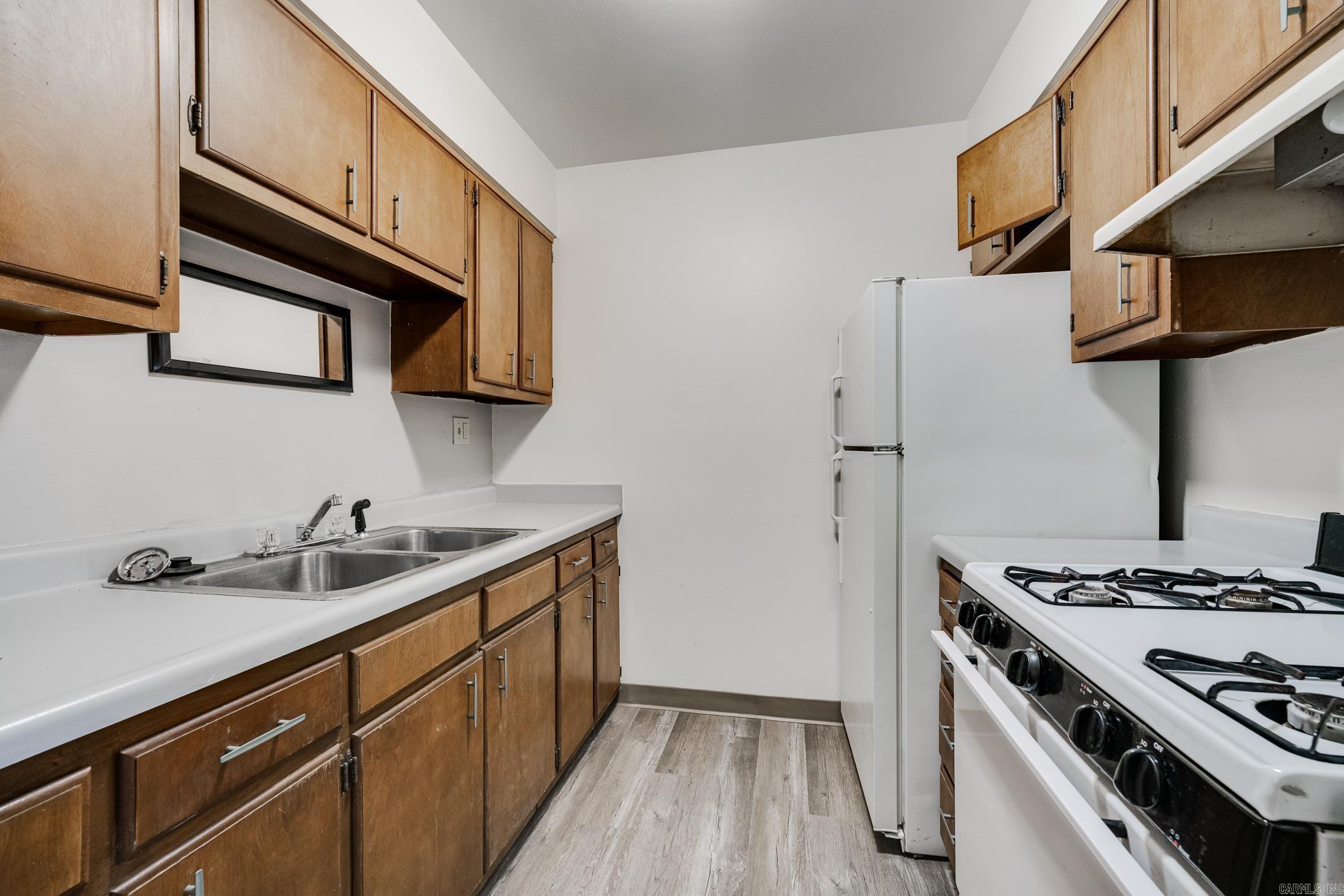 Metes & Bounds - Residential Lease