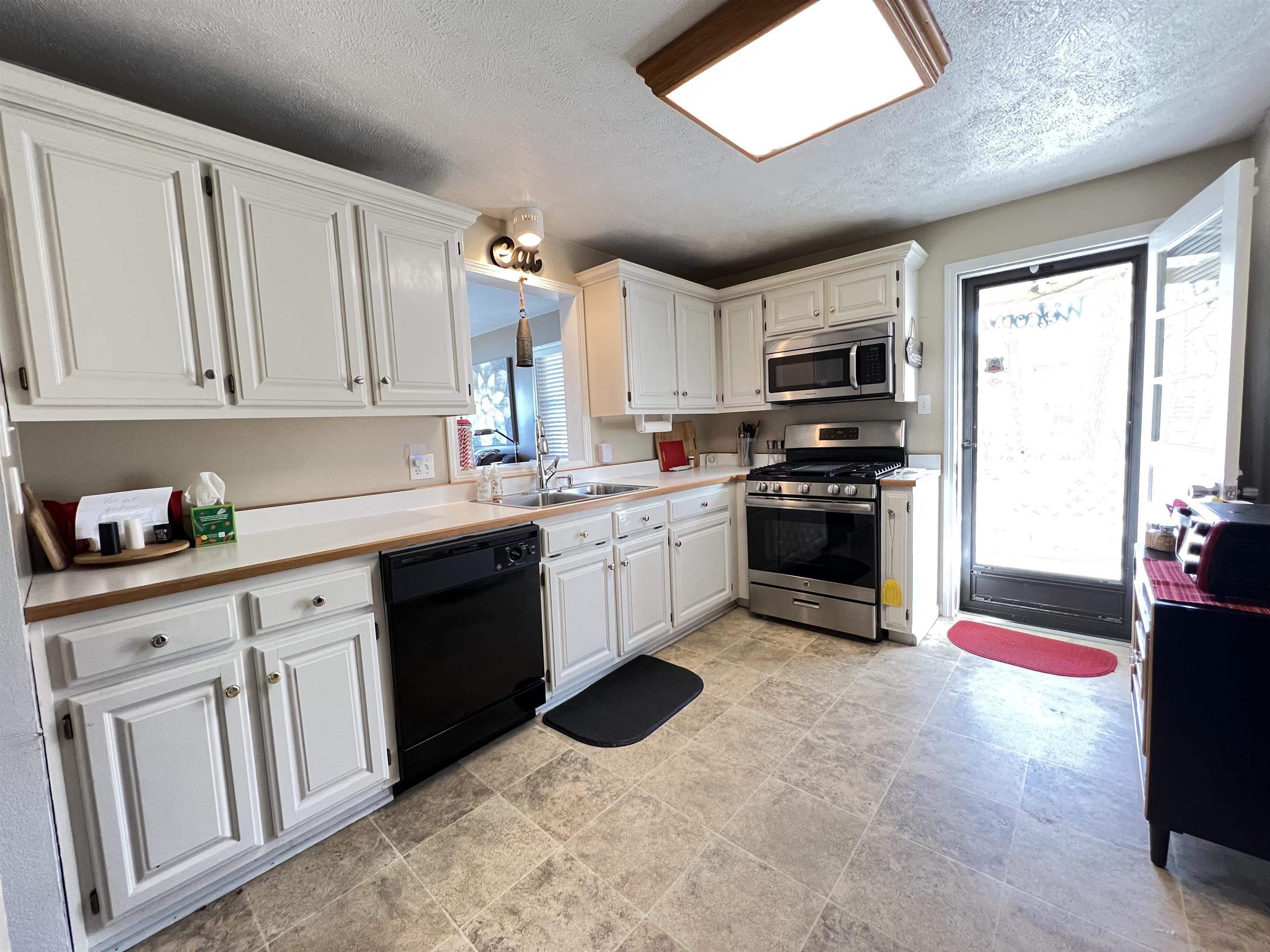 EAST LAKE - Residential