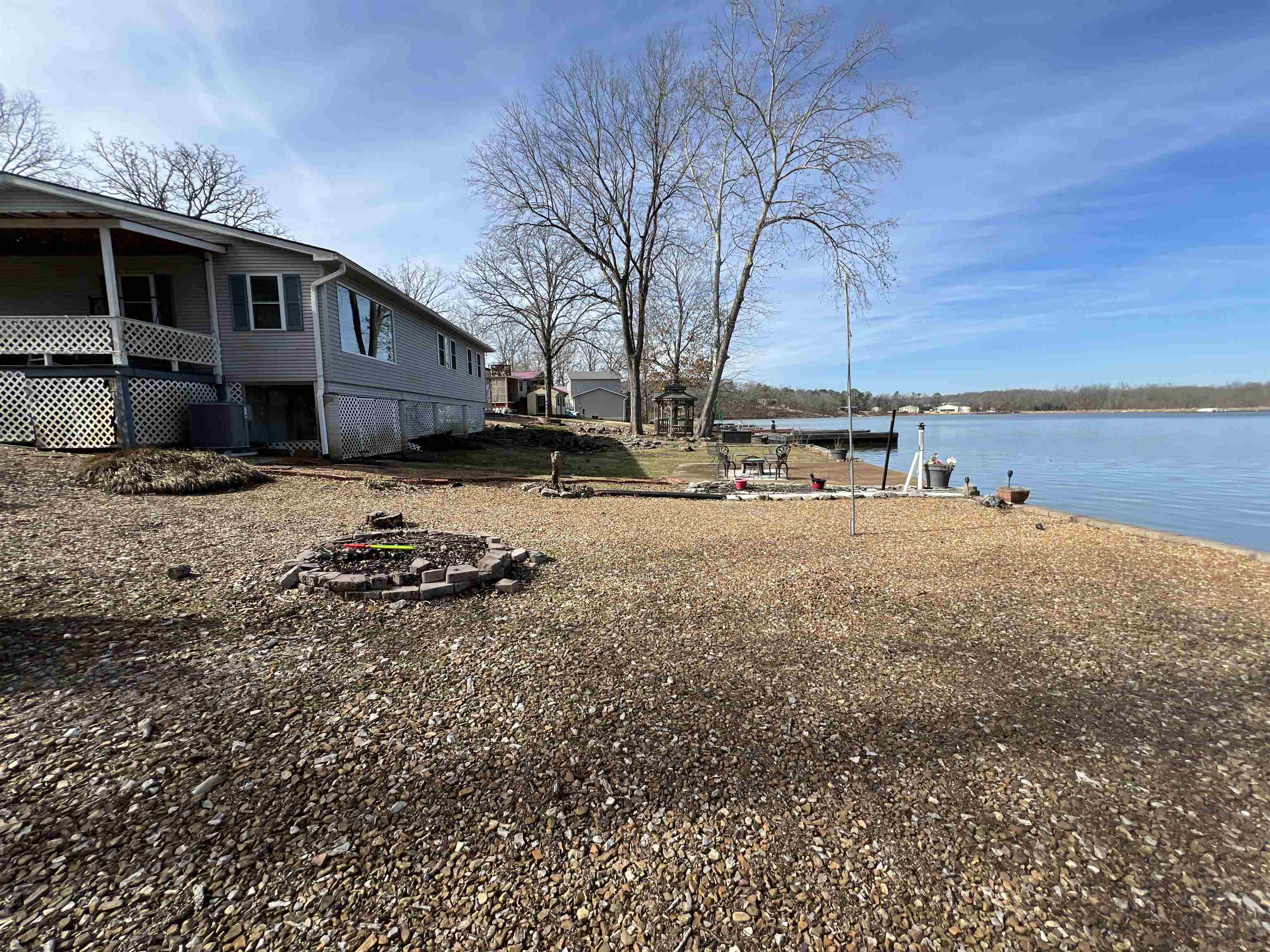 EAST LAKE - Residential