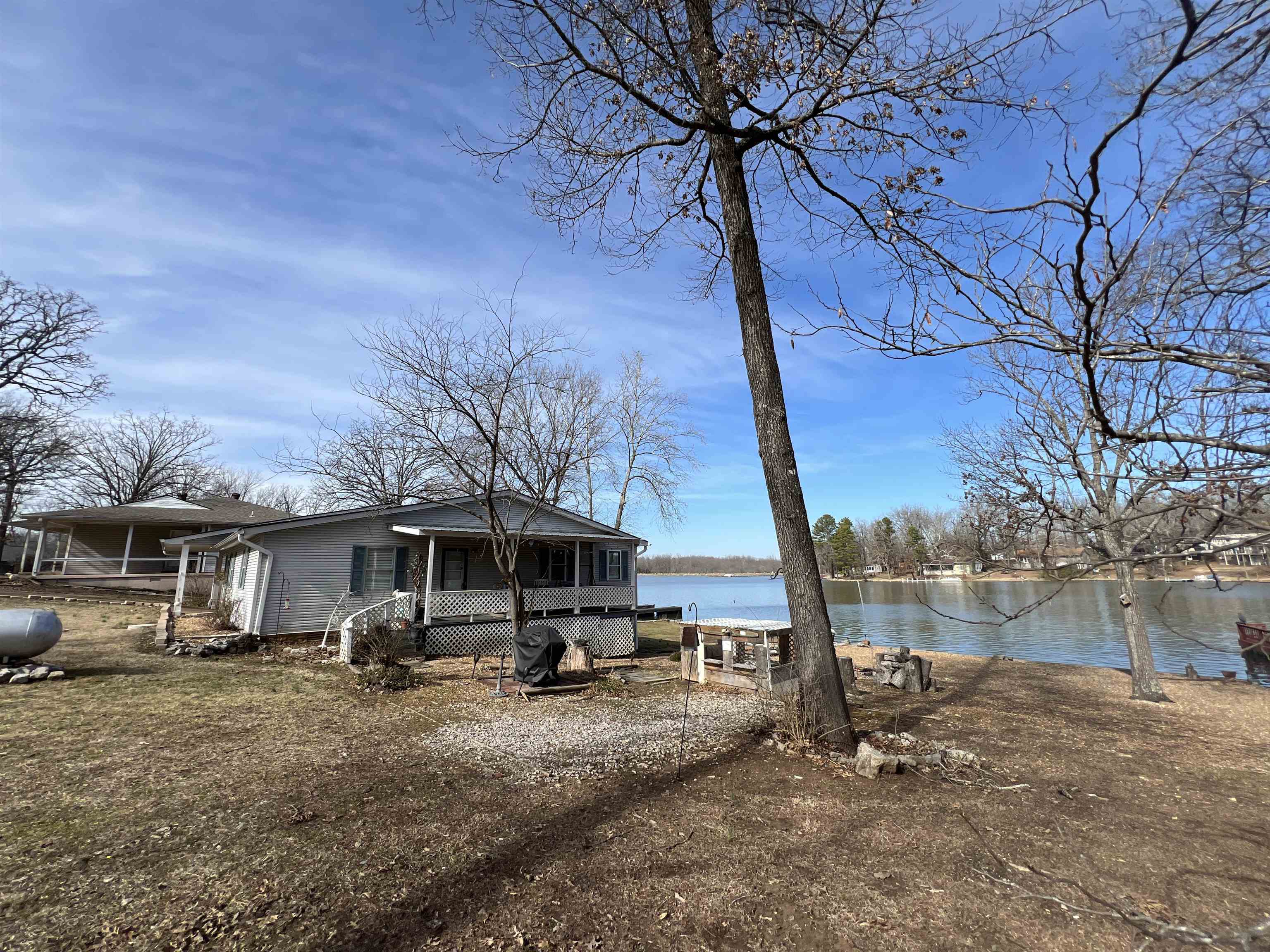 EAST LAKE - Residential