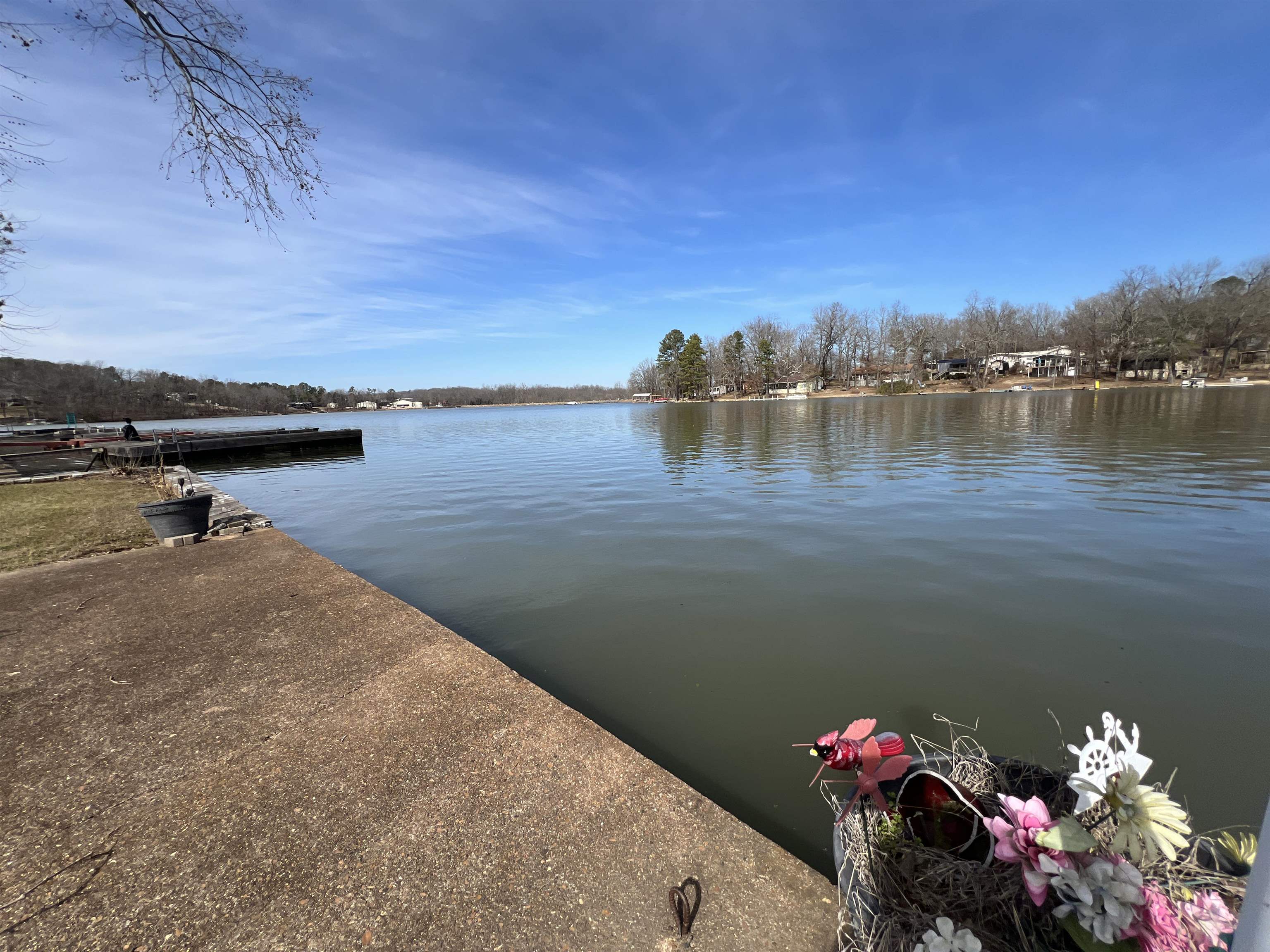 EAST LAKE - Residential