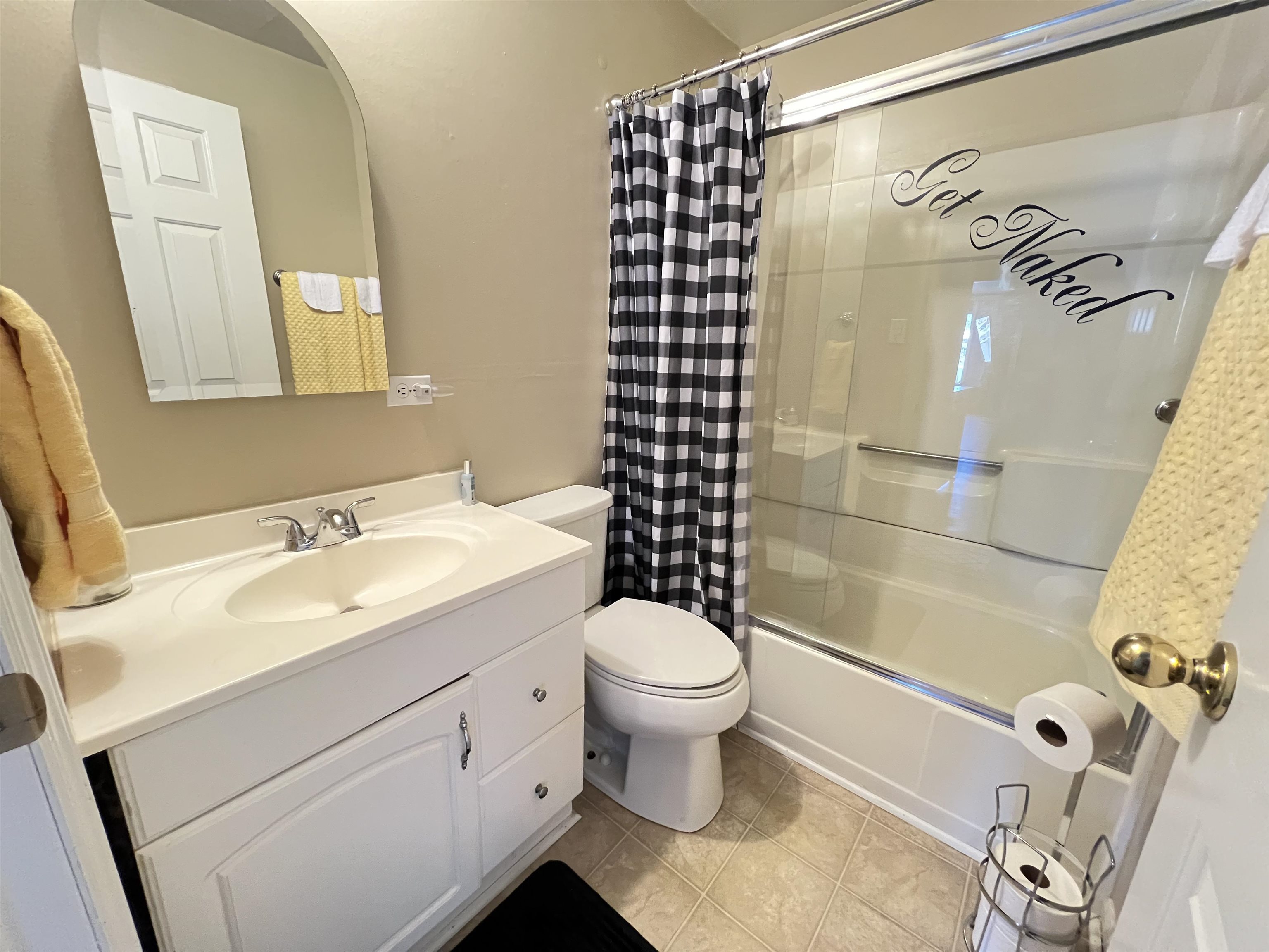 EAST LAKE - Residential