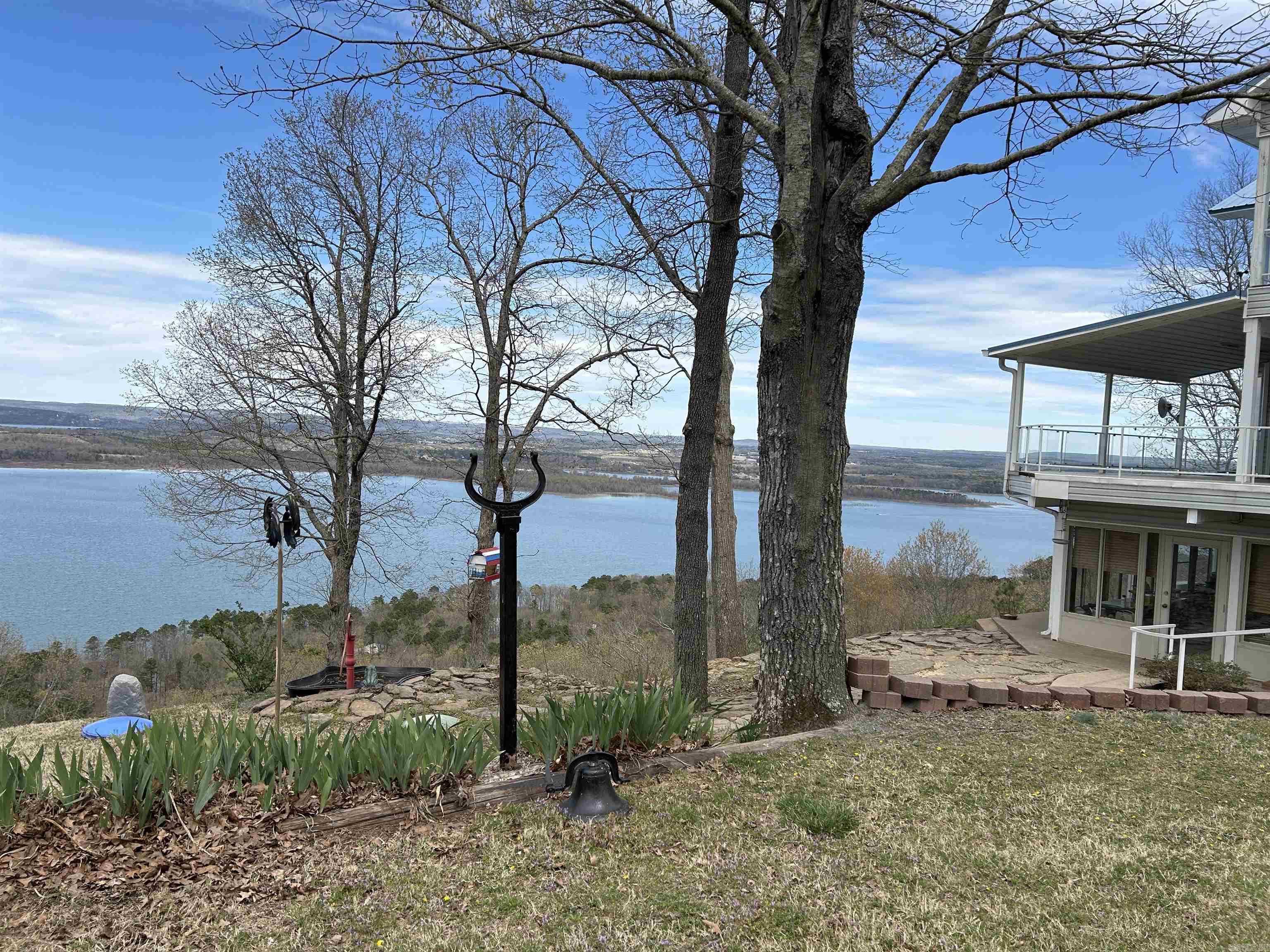CLIFFVIEW TRACTS - Residential