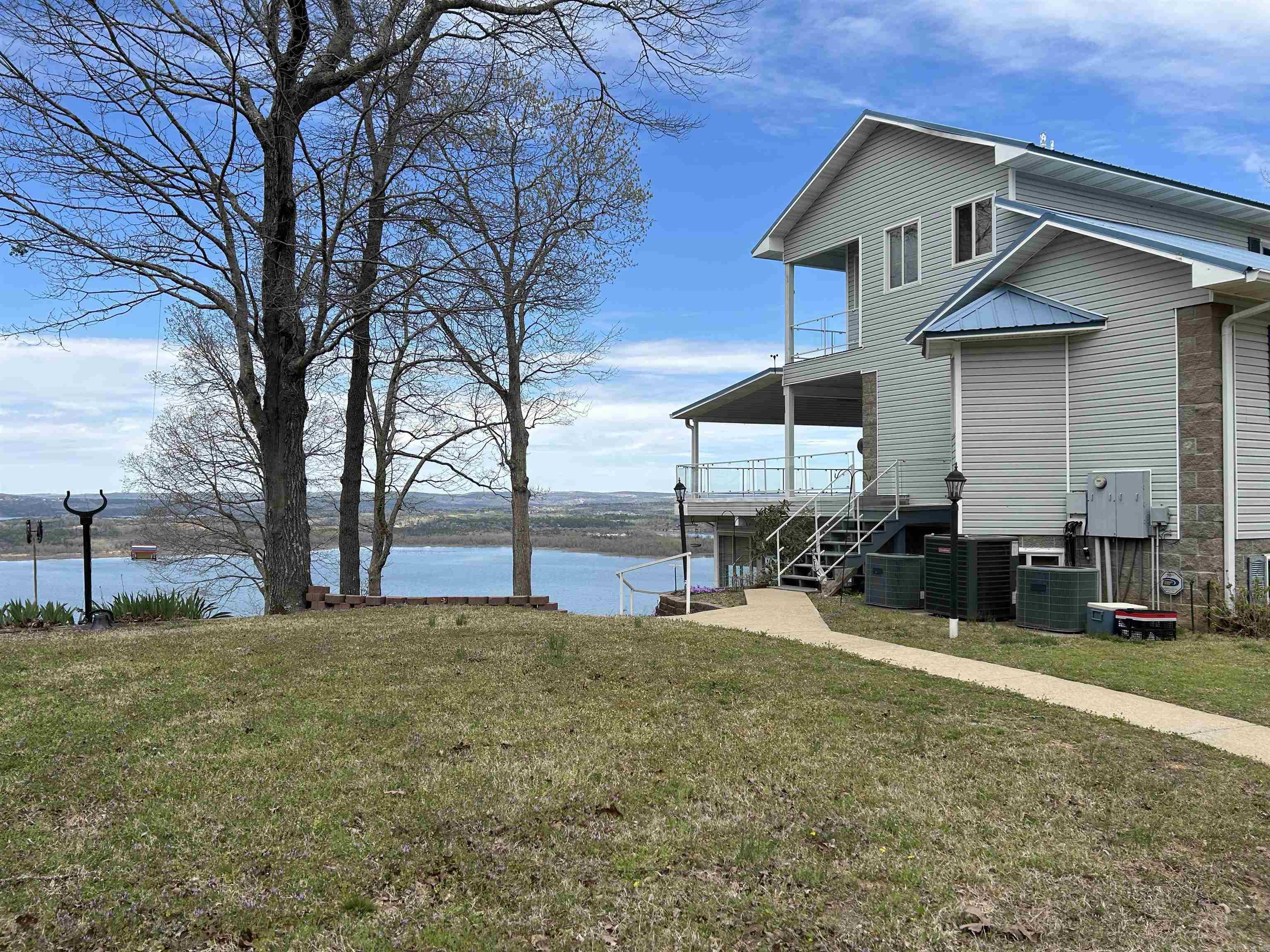 CLIFFVIEW TRACTS - Residential