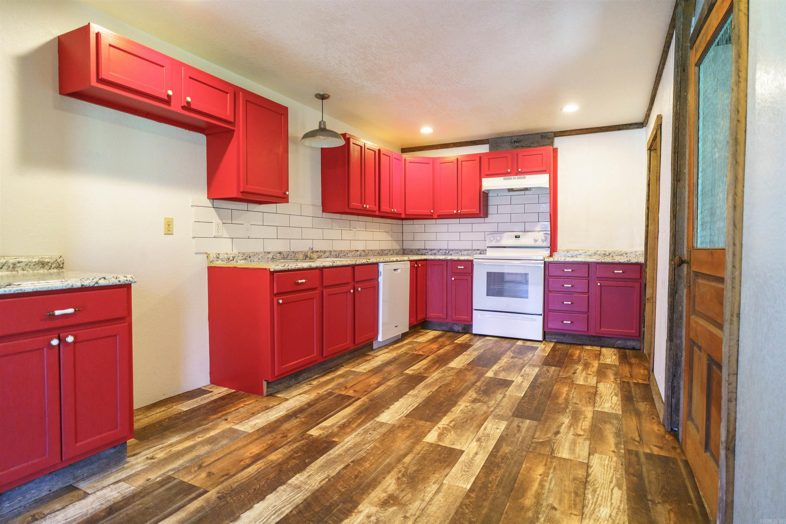 BATESVILLE AC - Residential