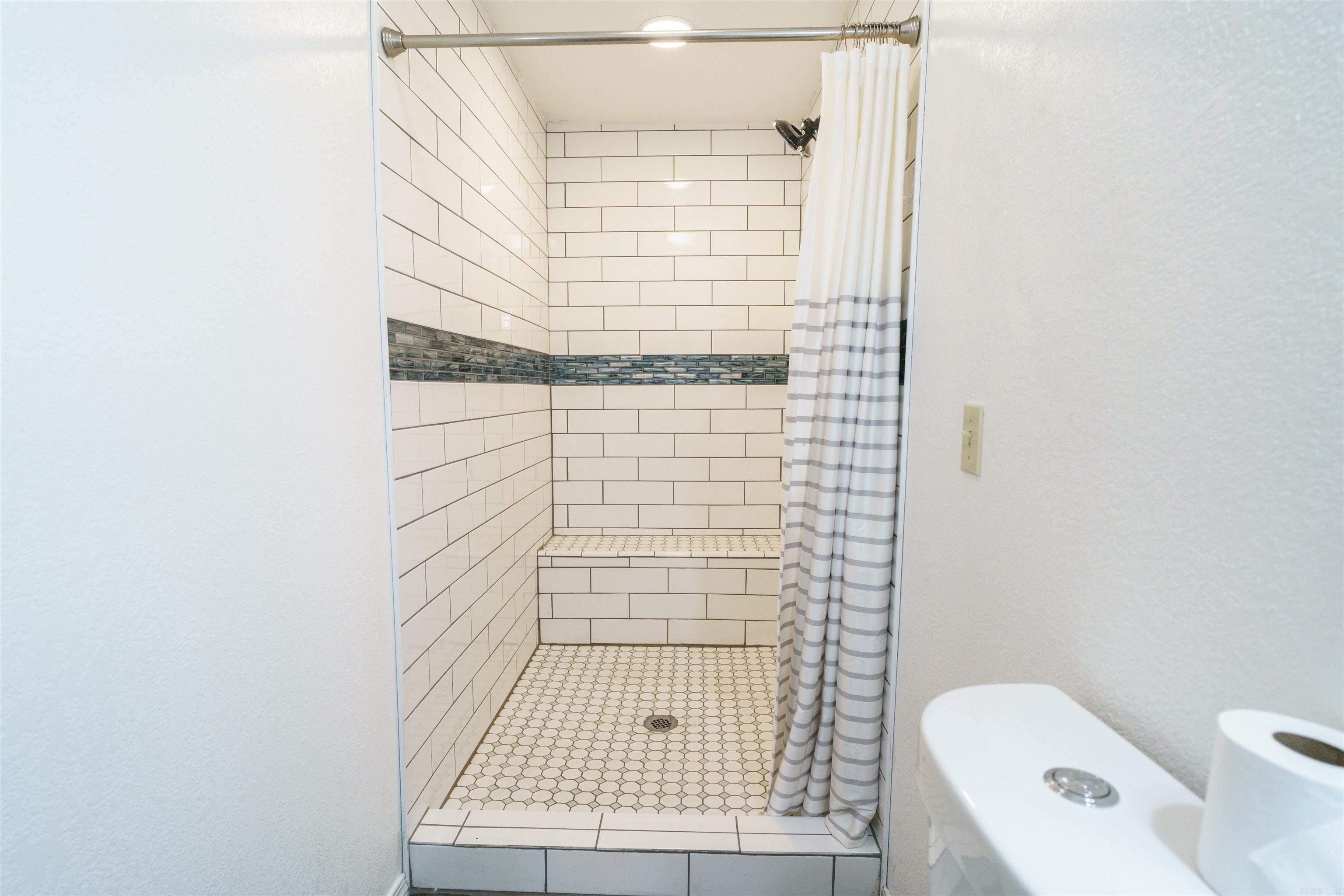 BATESVILLE AC - Residential