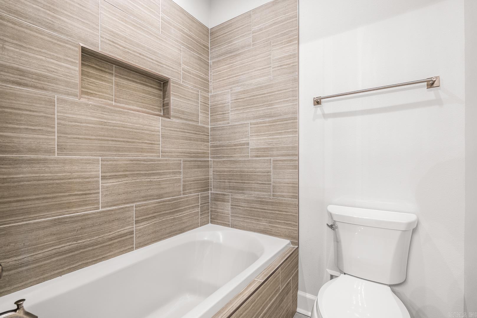 CHENAL VALLEY CAUREL COURT - Residential