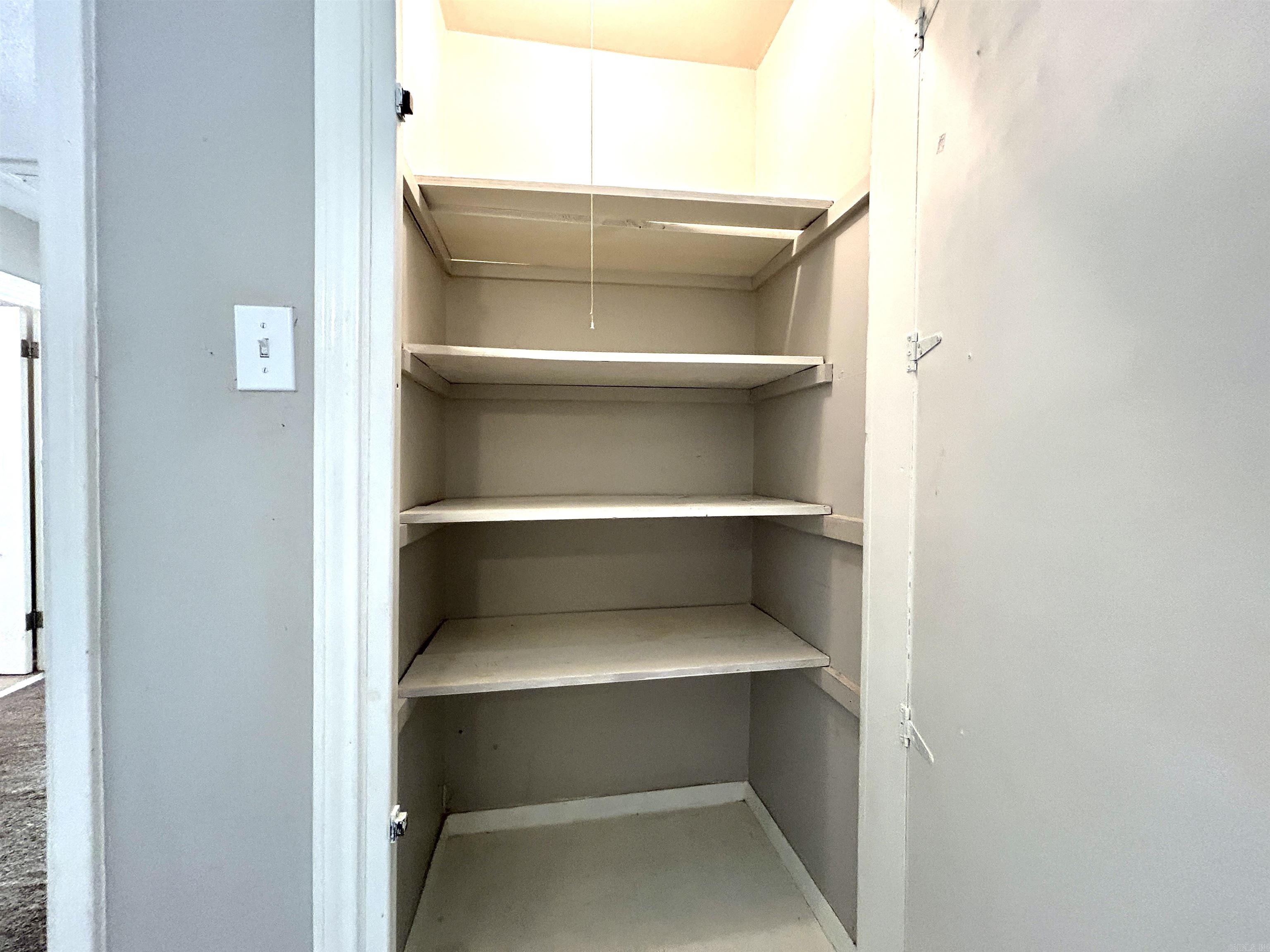 HUGHES - Residential