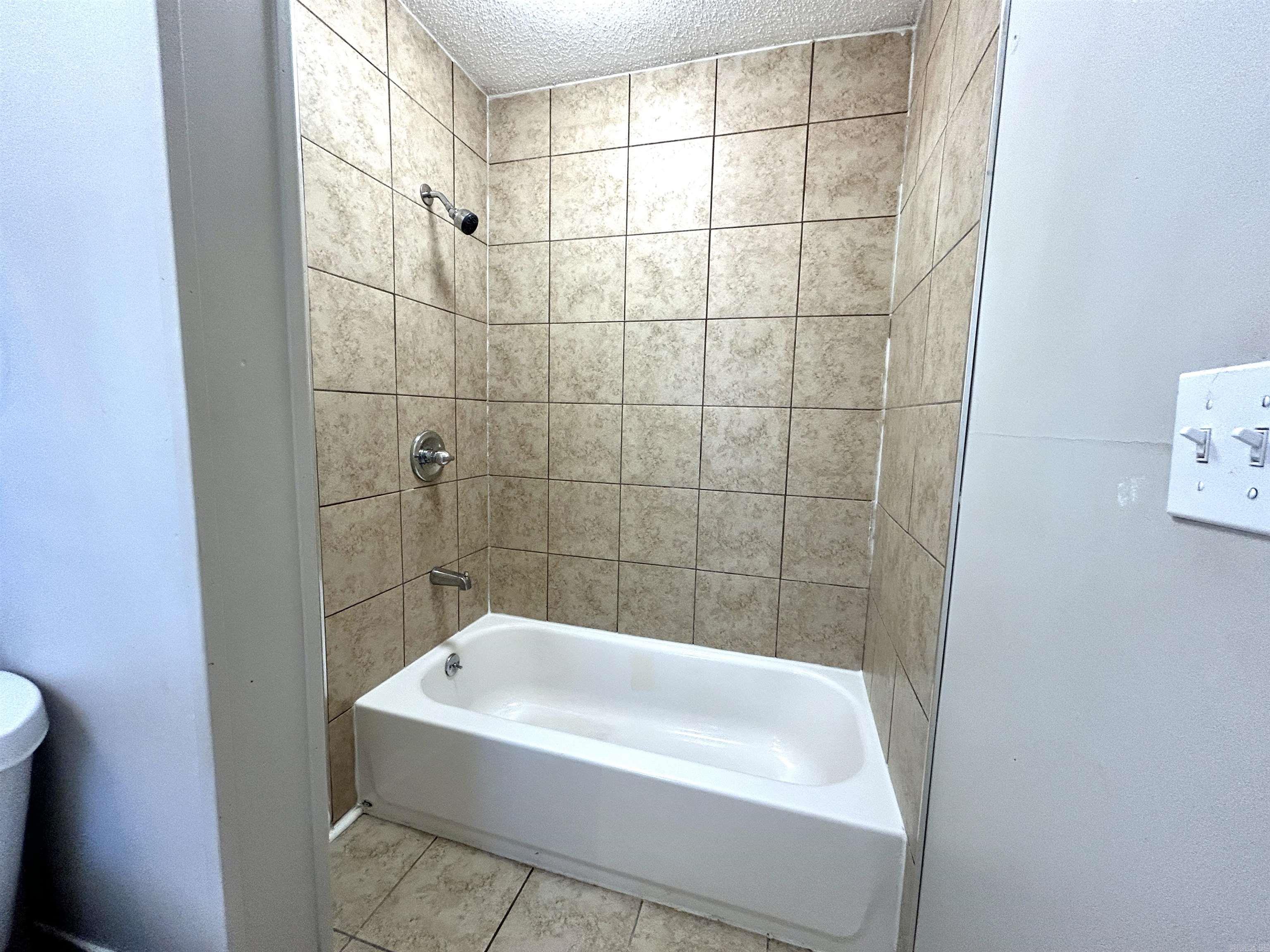 HUGHES - Residential