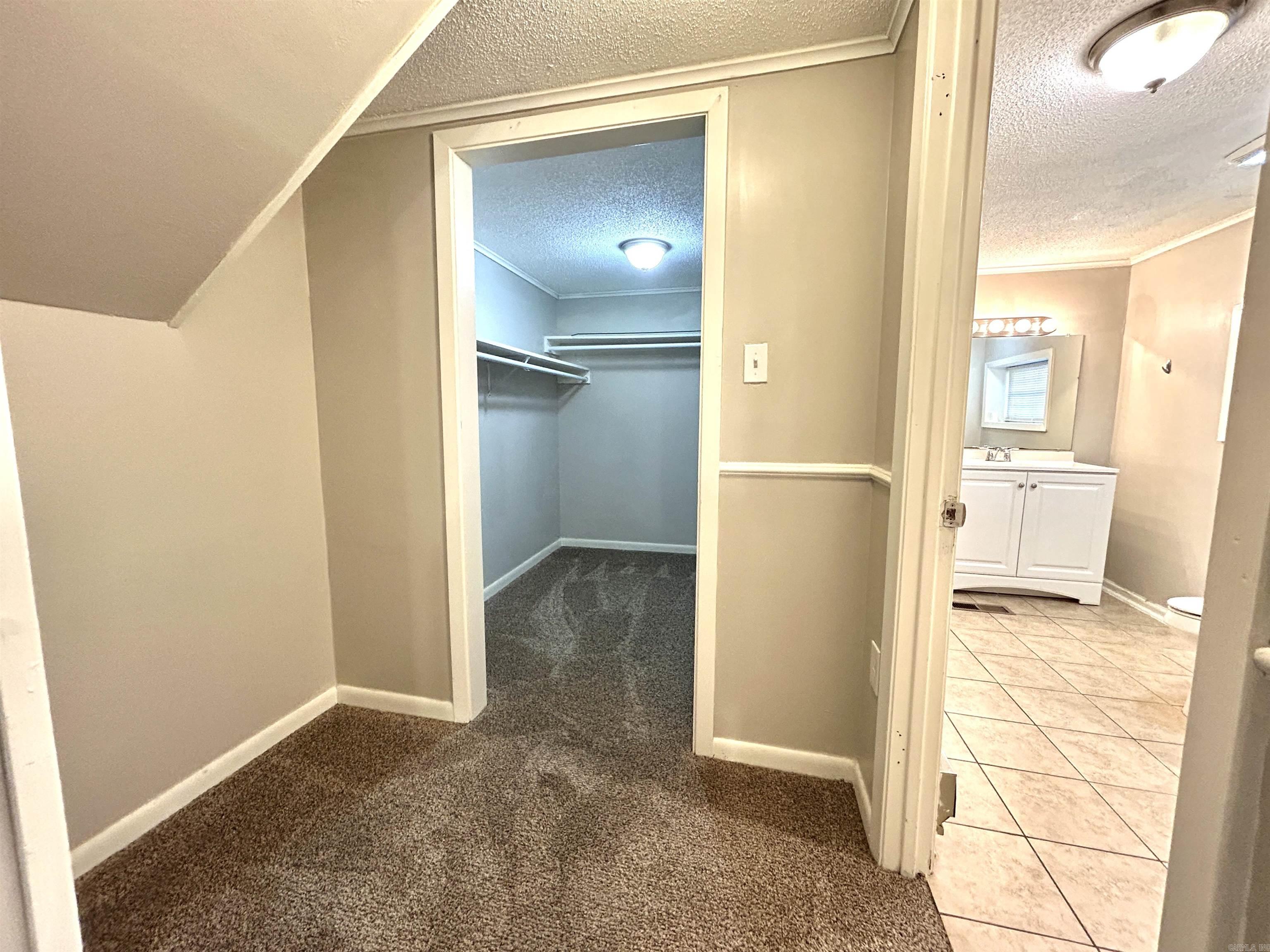 HUGHES - Residential