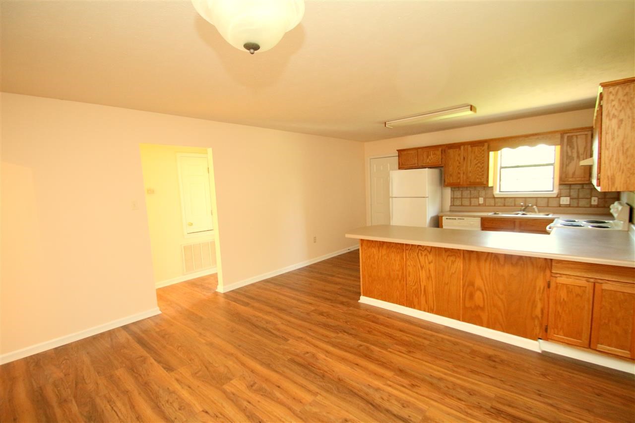 Dove Creek - Residential