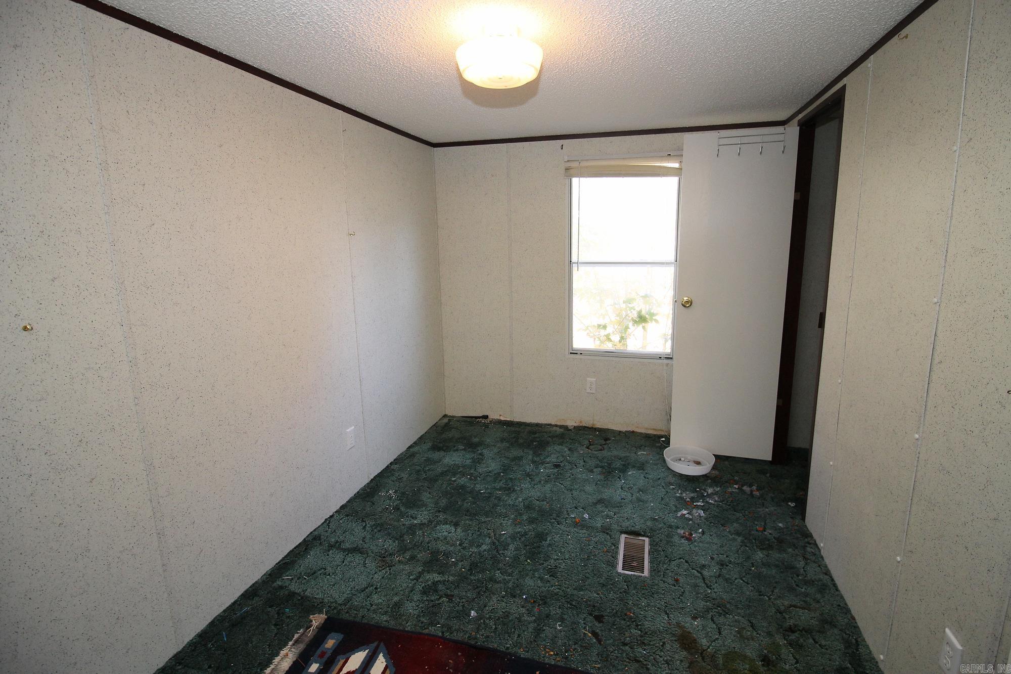 ROLLING HILLS ESTATES - Residential