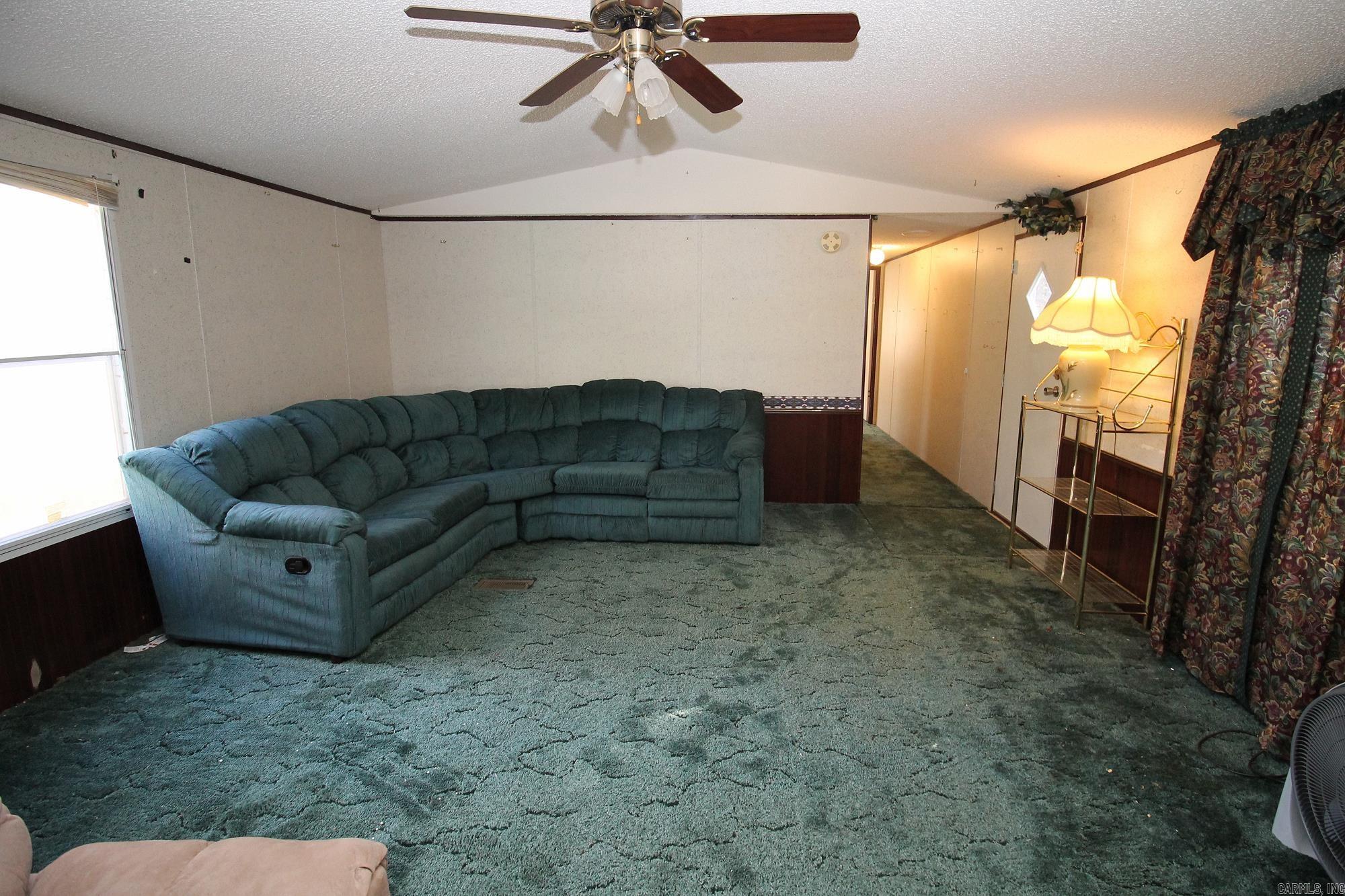 ROLLING HILLS ESTATES - Residential