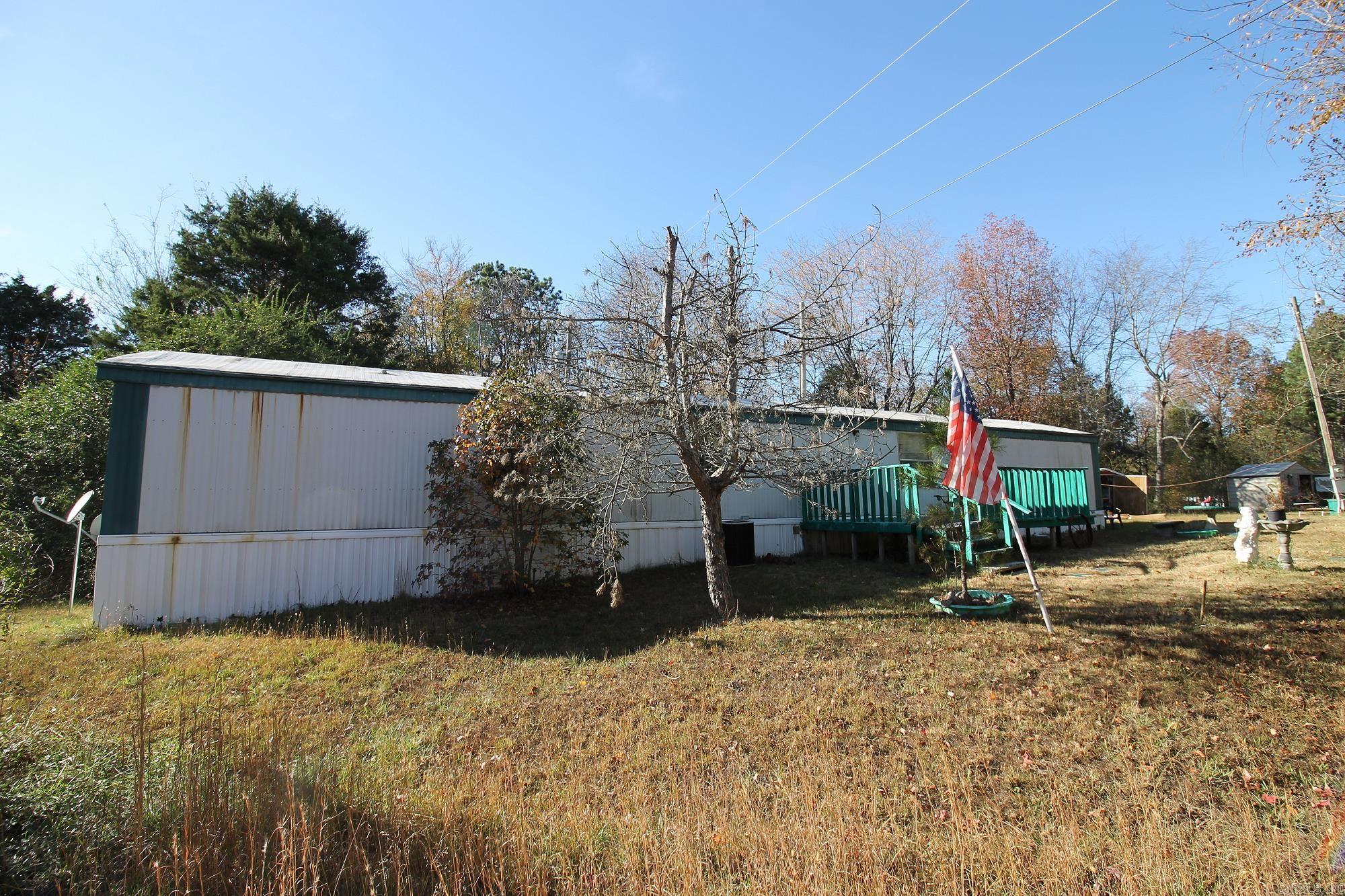 ROLLING HILLS ESTATES - Residential