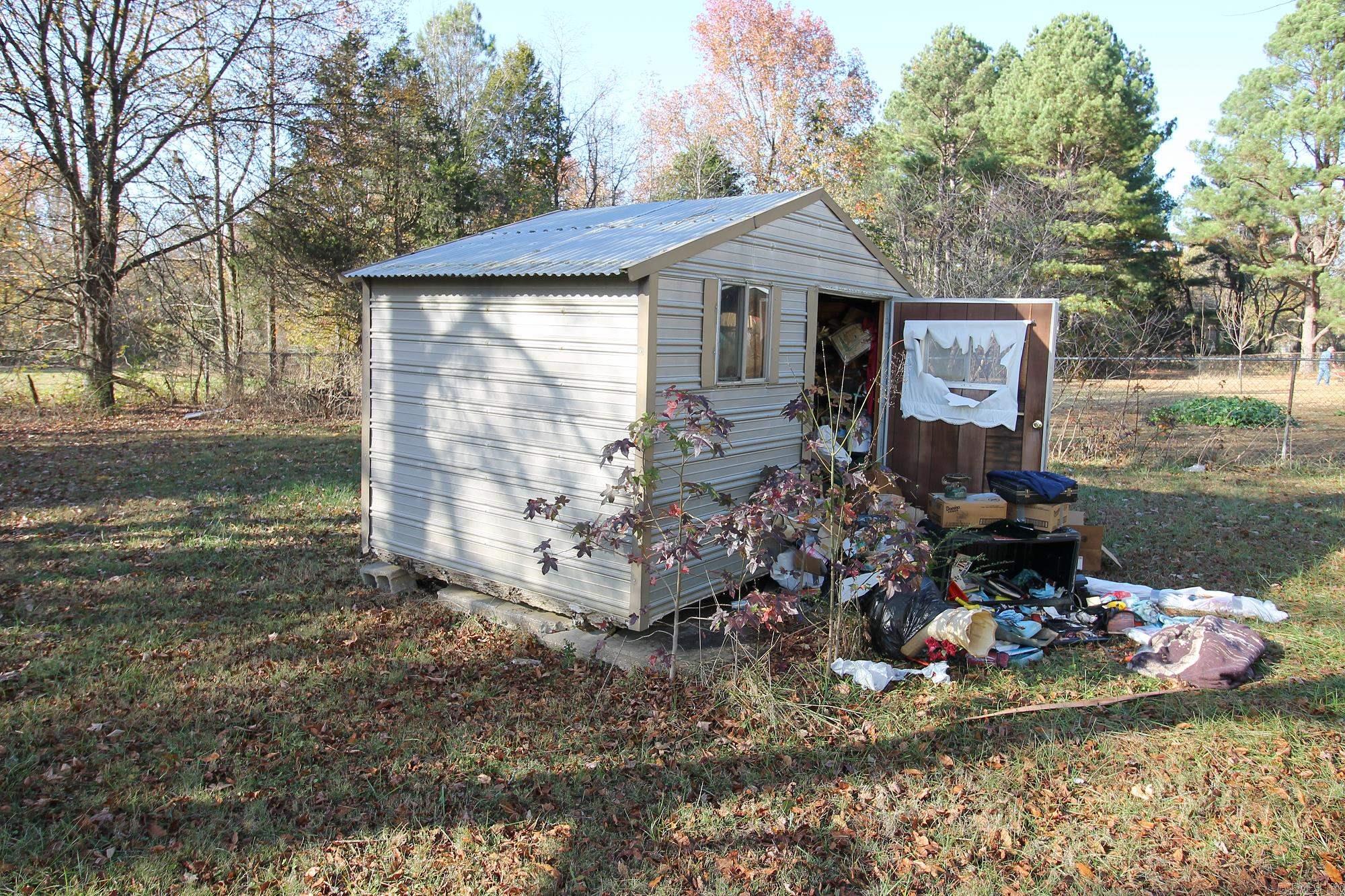 ROLLING HILLS ESTATES - Residential