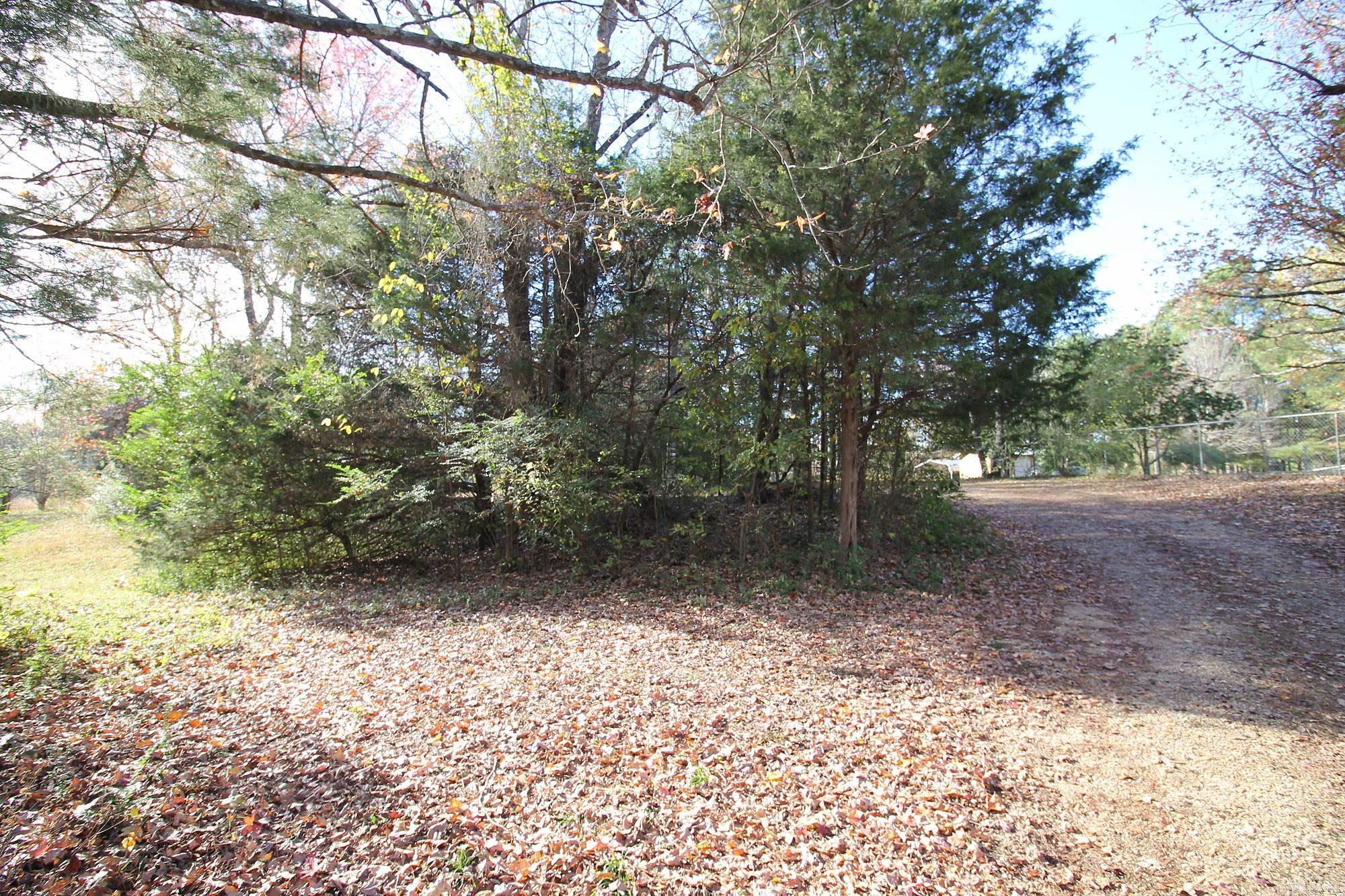 ROLLING HILLS ESTATES - Residential