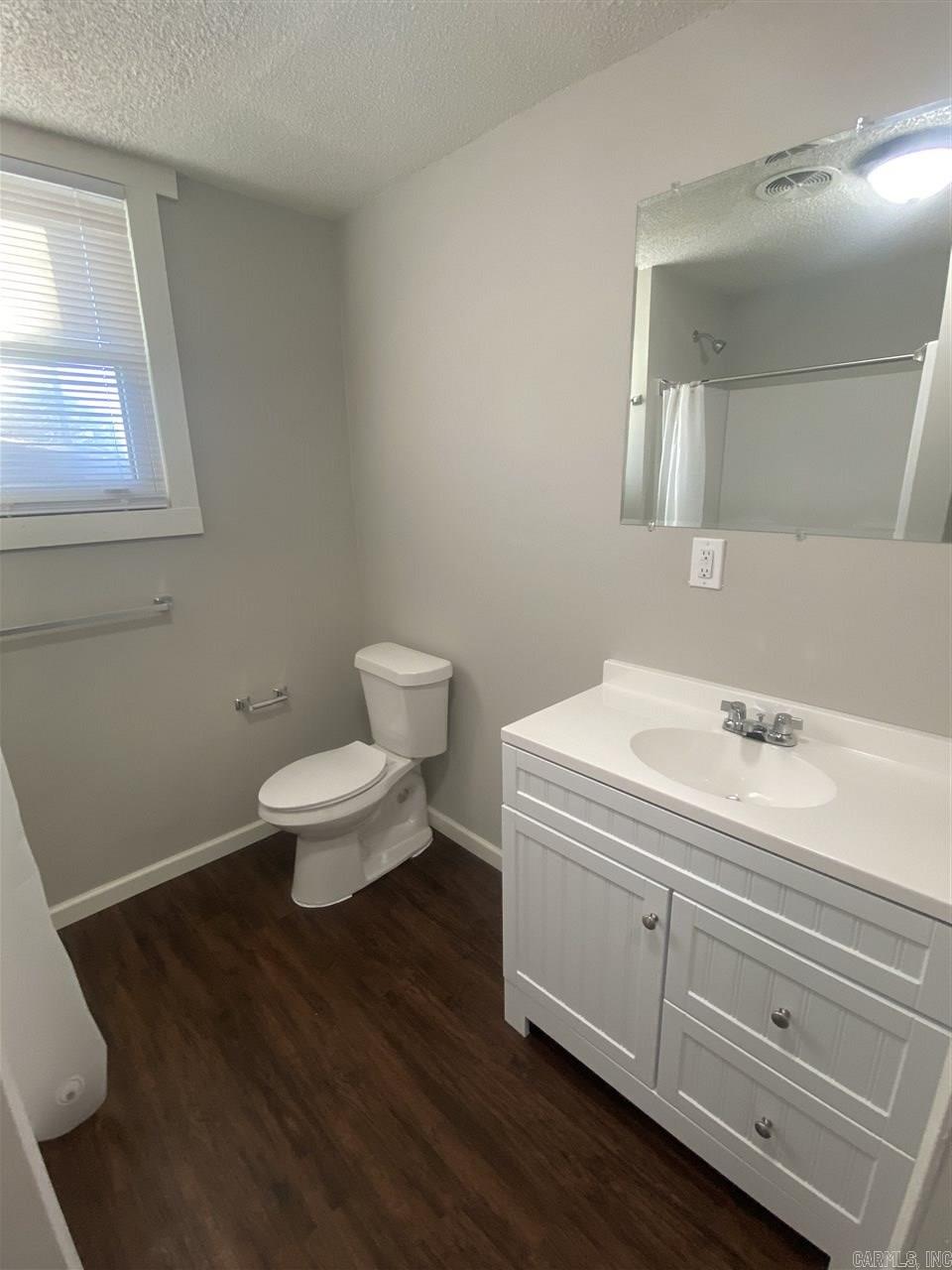 Farmeres 4th - Residential Lease