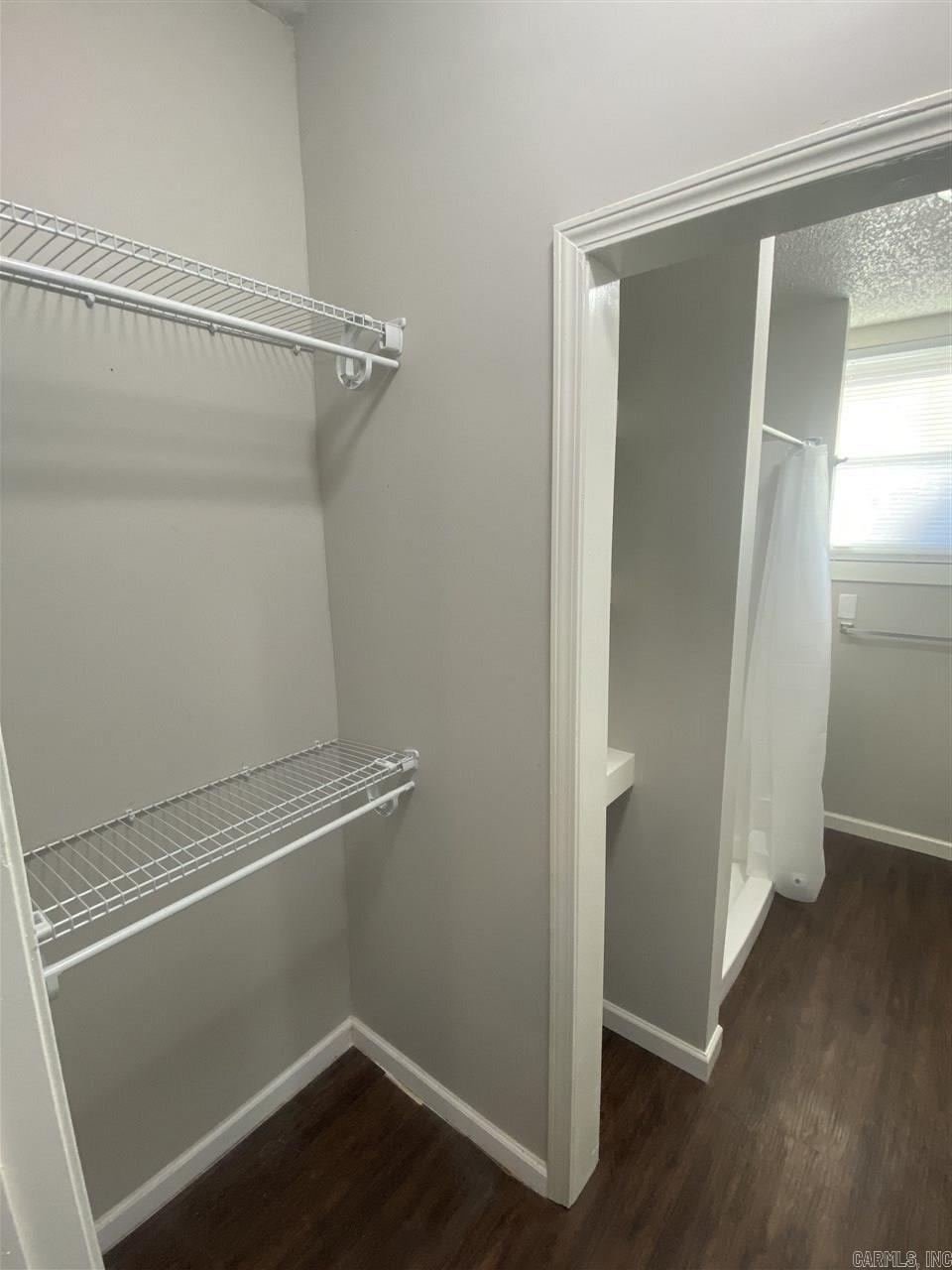 Farmeres 4th - Residential Lease