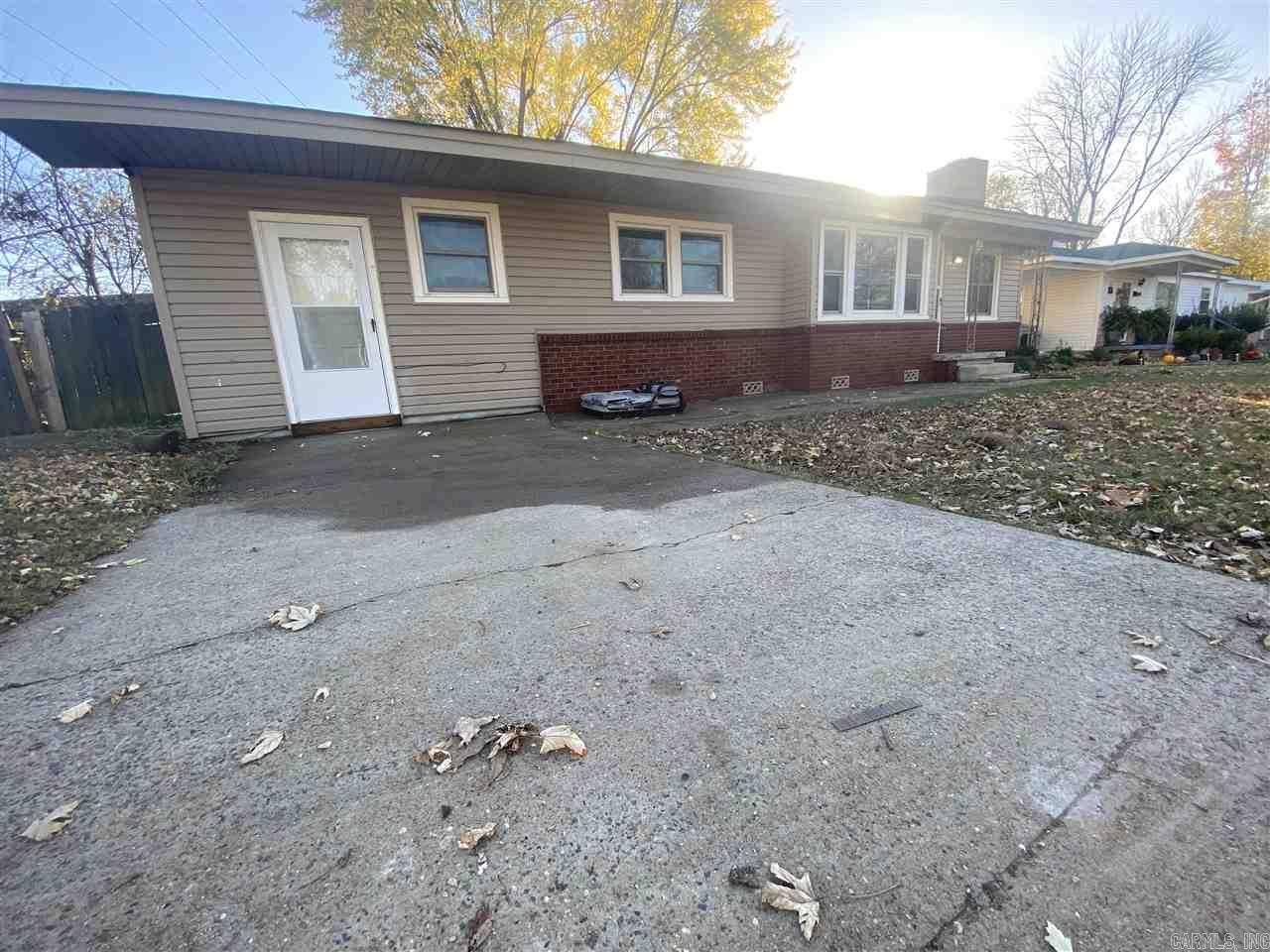 Farmeres 4th - Residential Lease