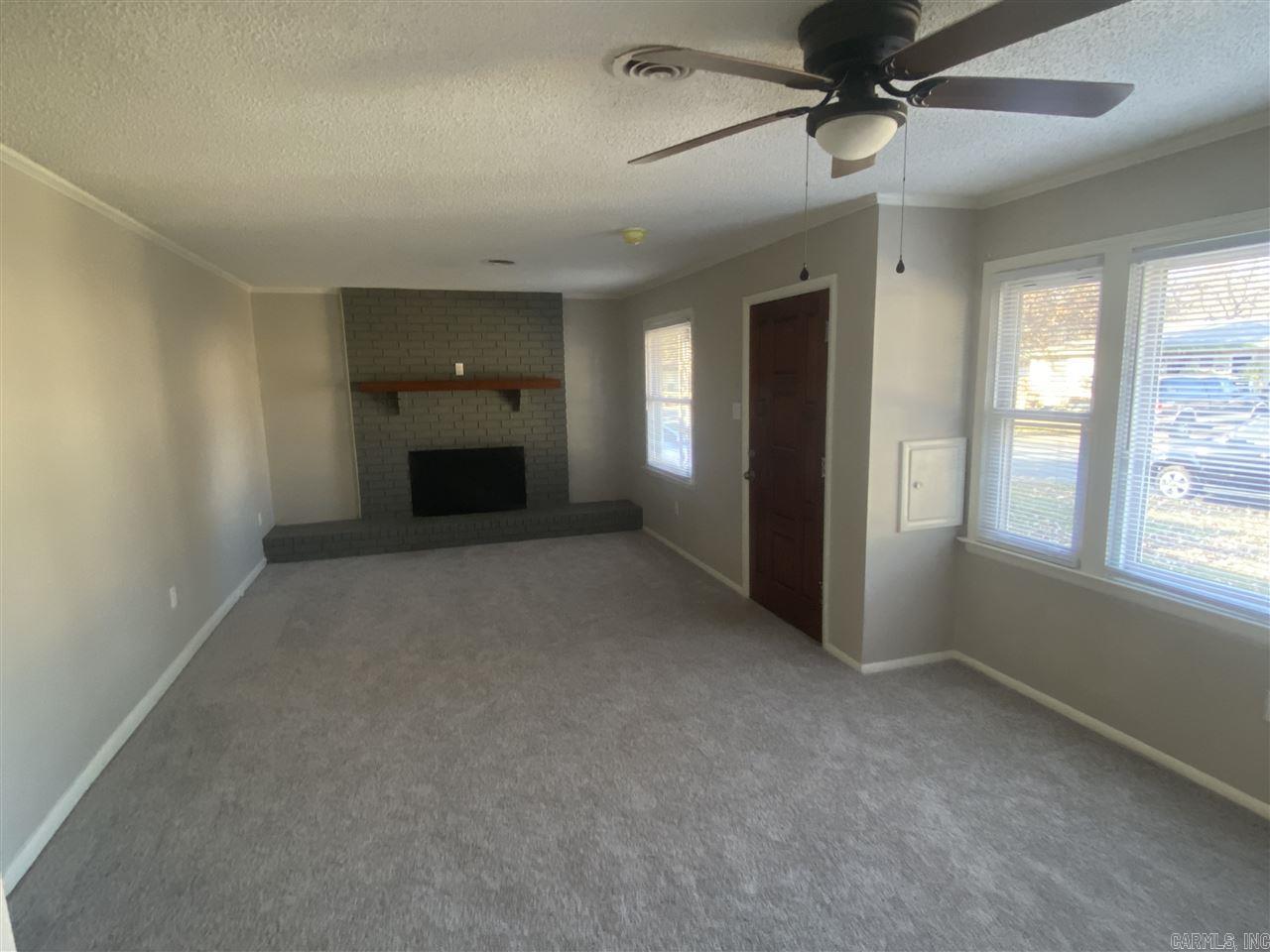 Farmeres 4th - Residential Lease