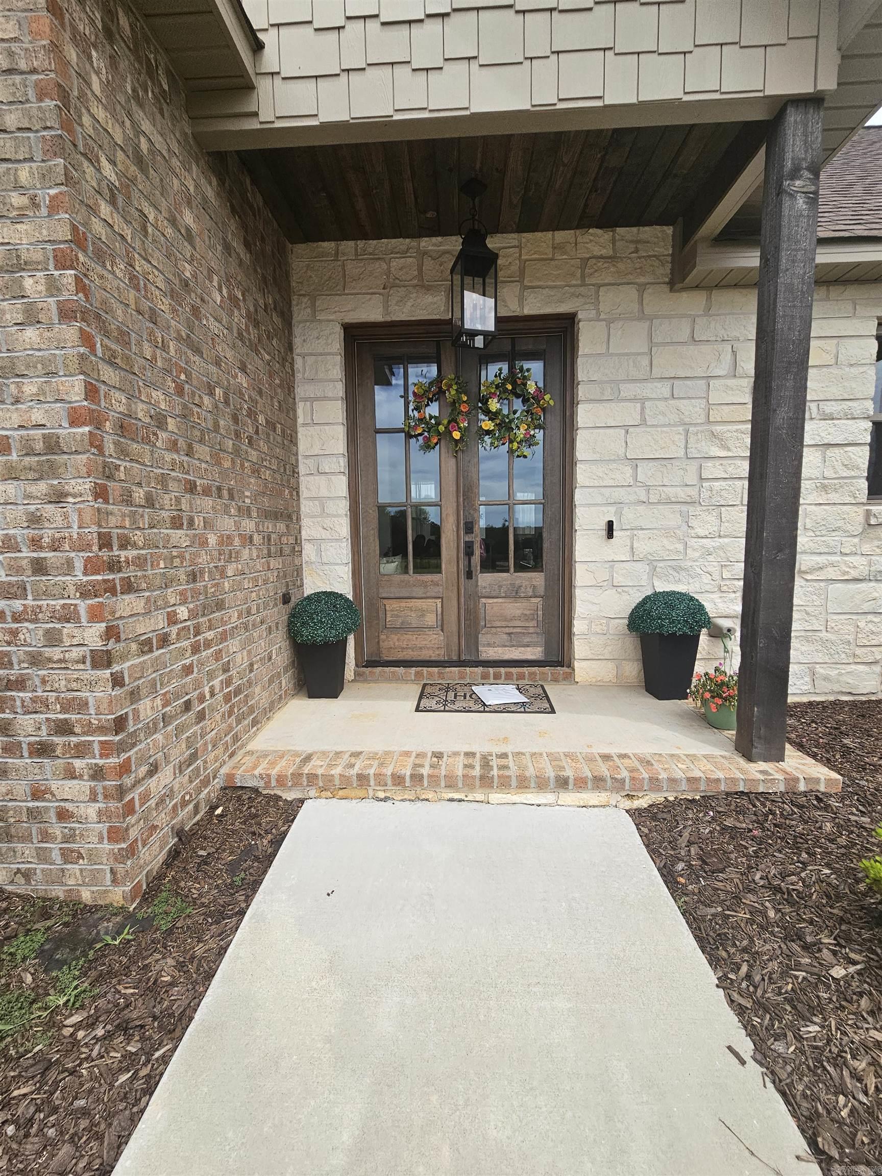 OAK TREE RIDGE SUB - Residential