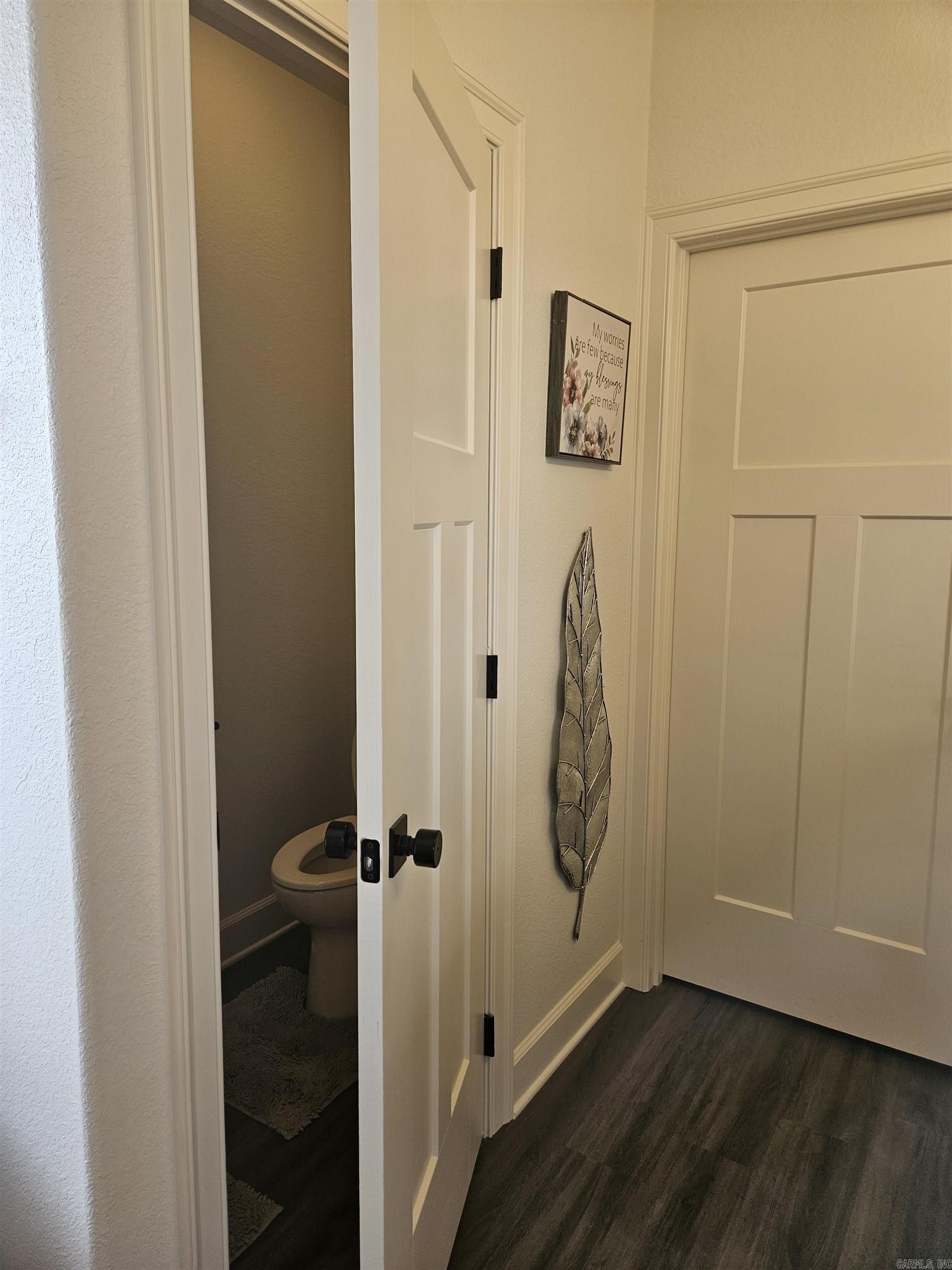 OAK TREE RIDGE SUB - Residential