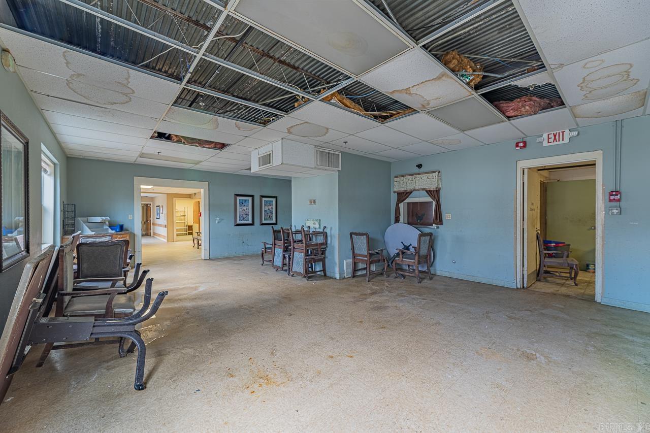 Sowells - Commercial Sale