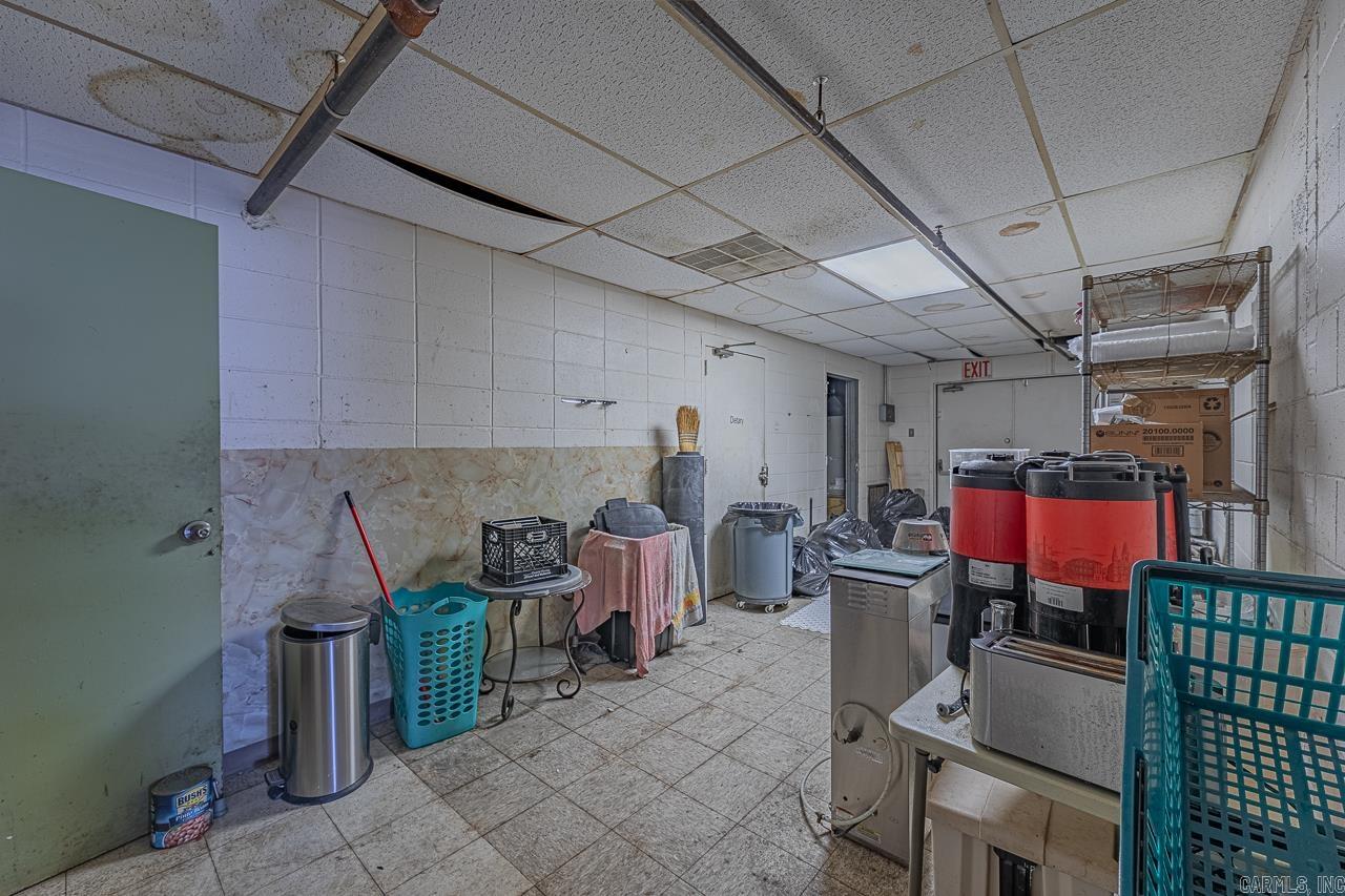 Sowells - Commercial Sale