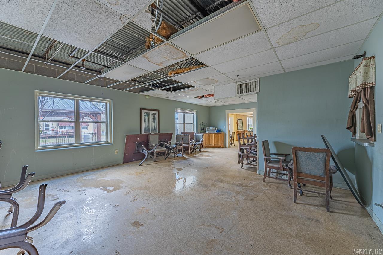 Sowells - Commercial Sale