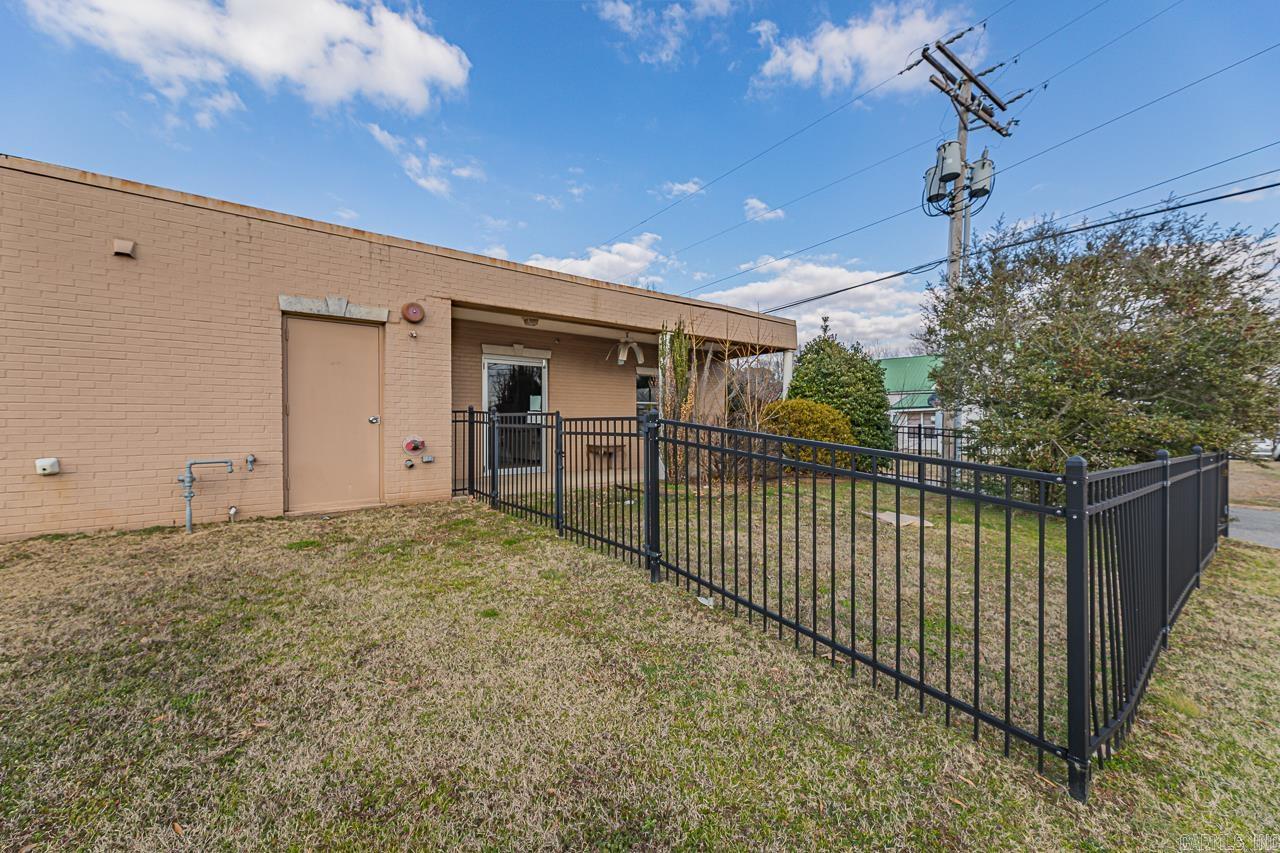 Sowells - Commercial Sale