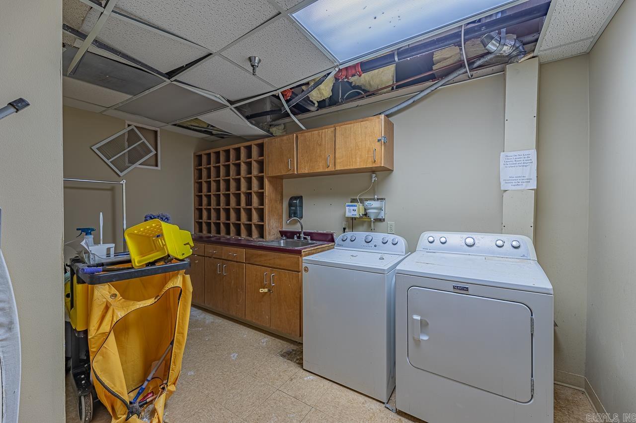 Sowells - Commercial Sale