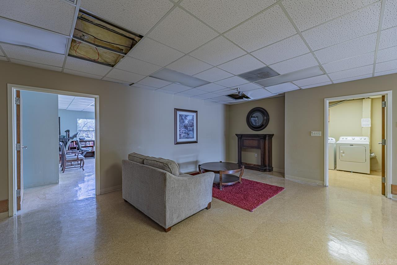 Sowells - Commercial Sale