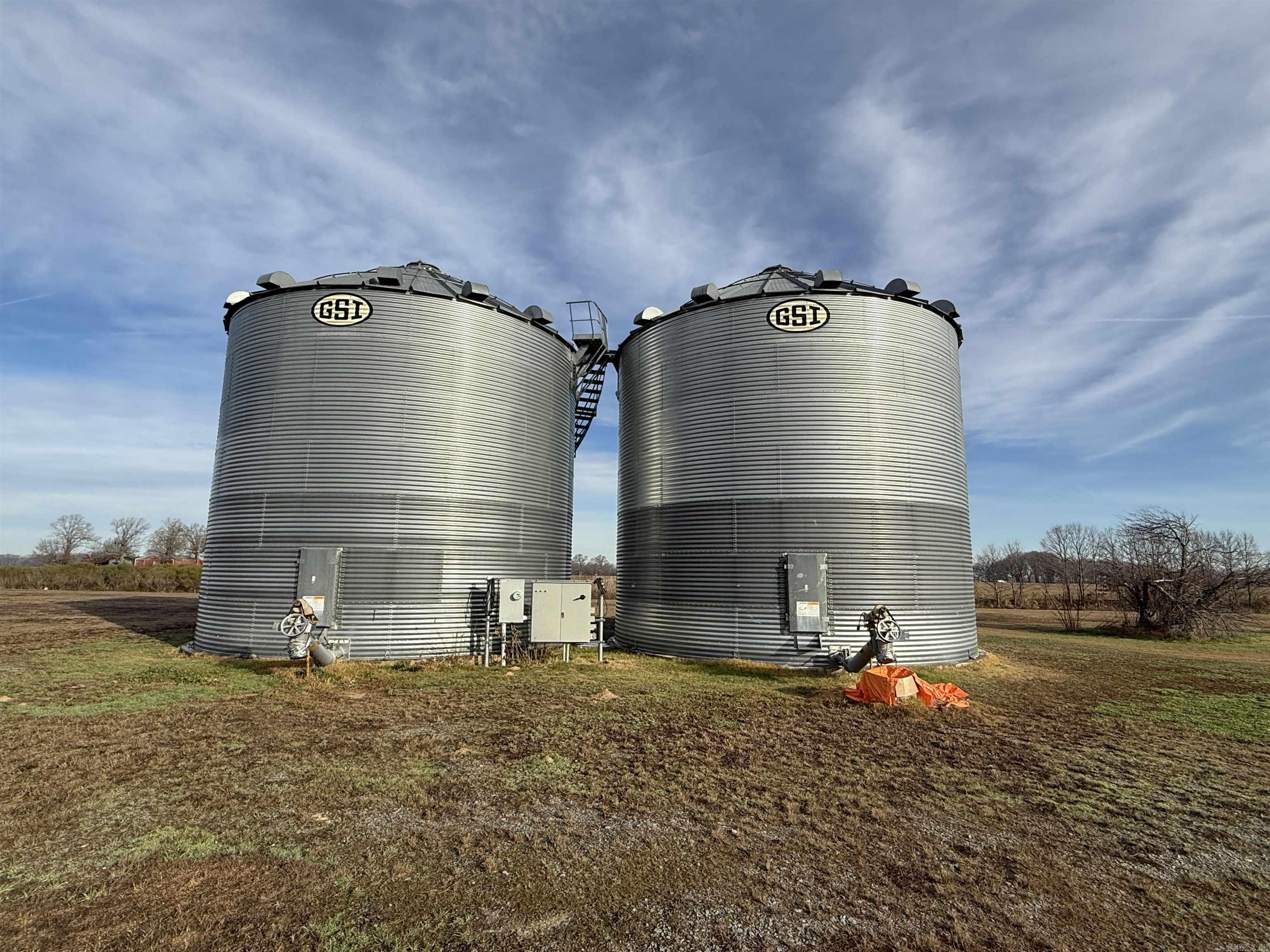 Metes & Bounds - Farm