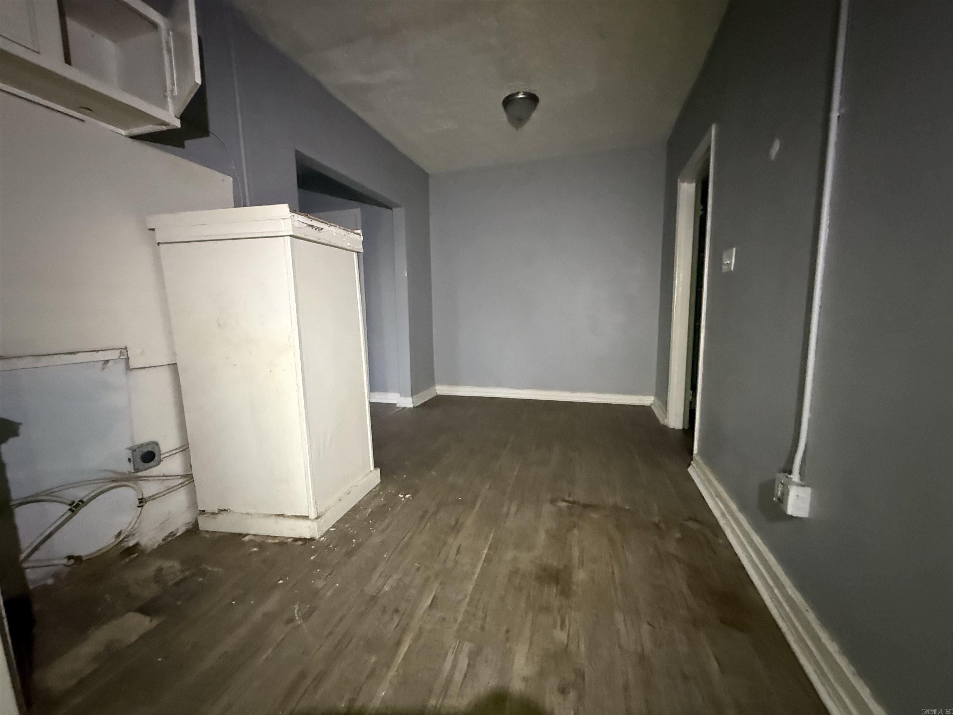 Kahn - Residential Income