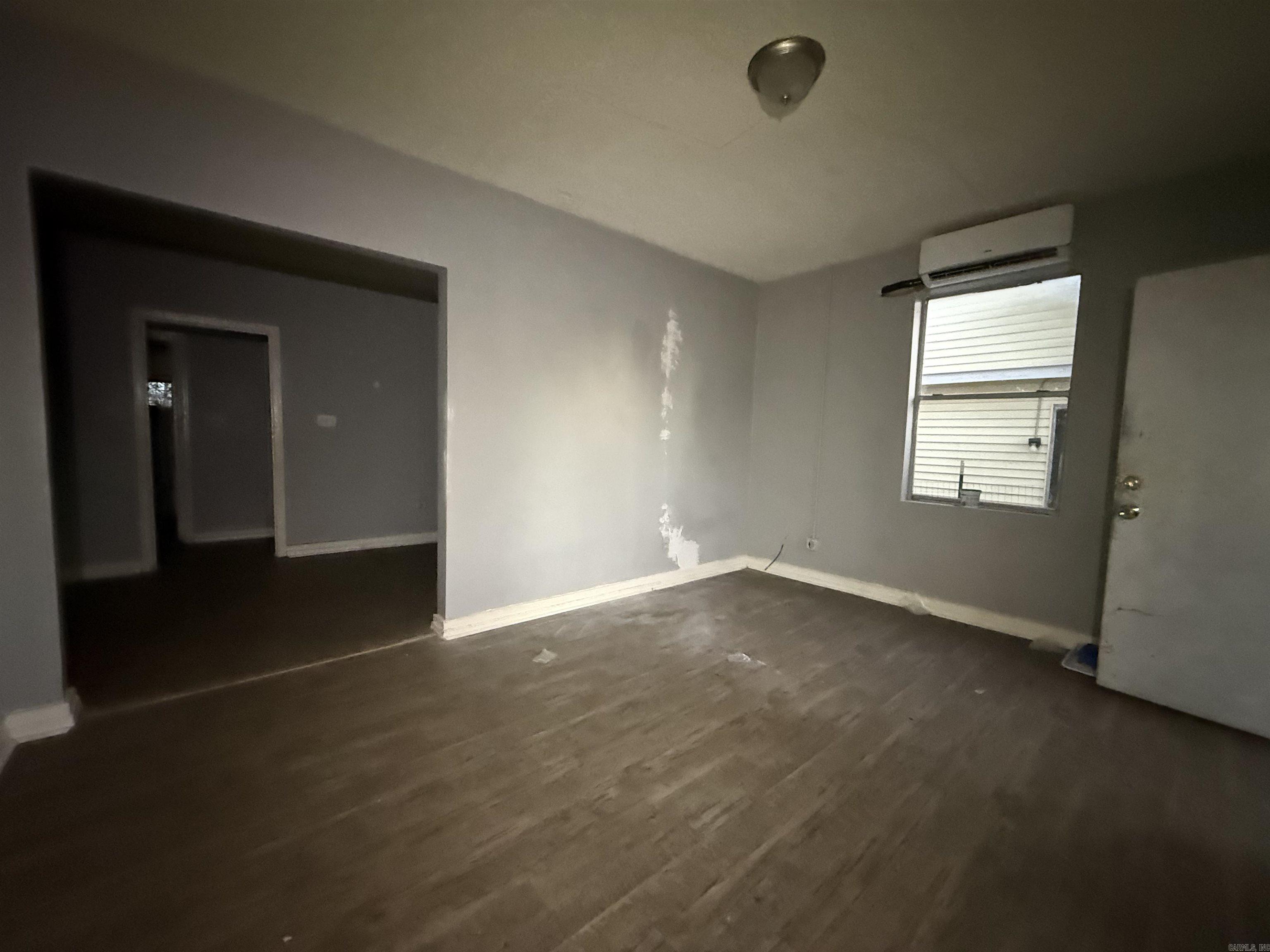 Kahn - Residential Income