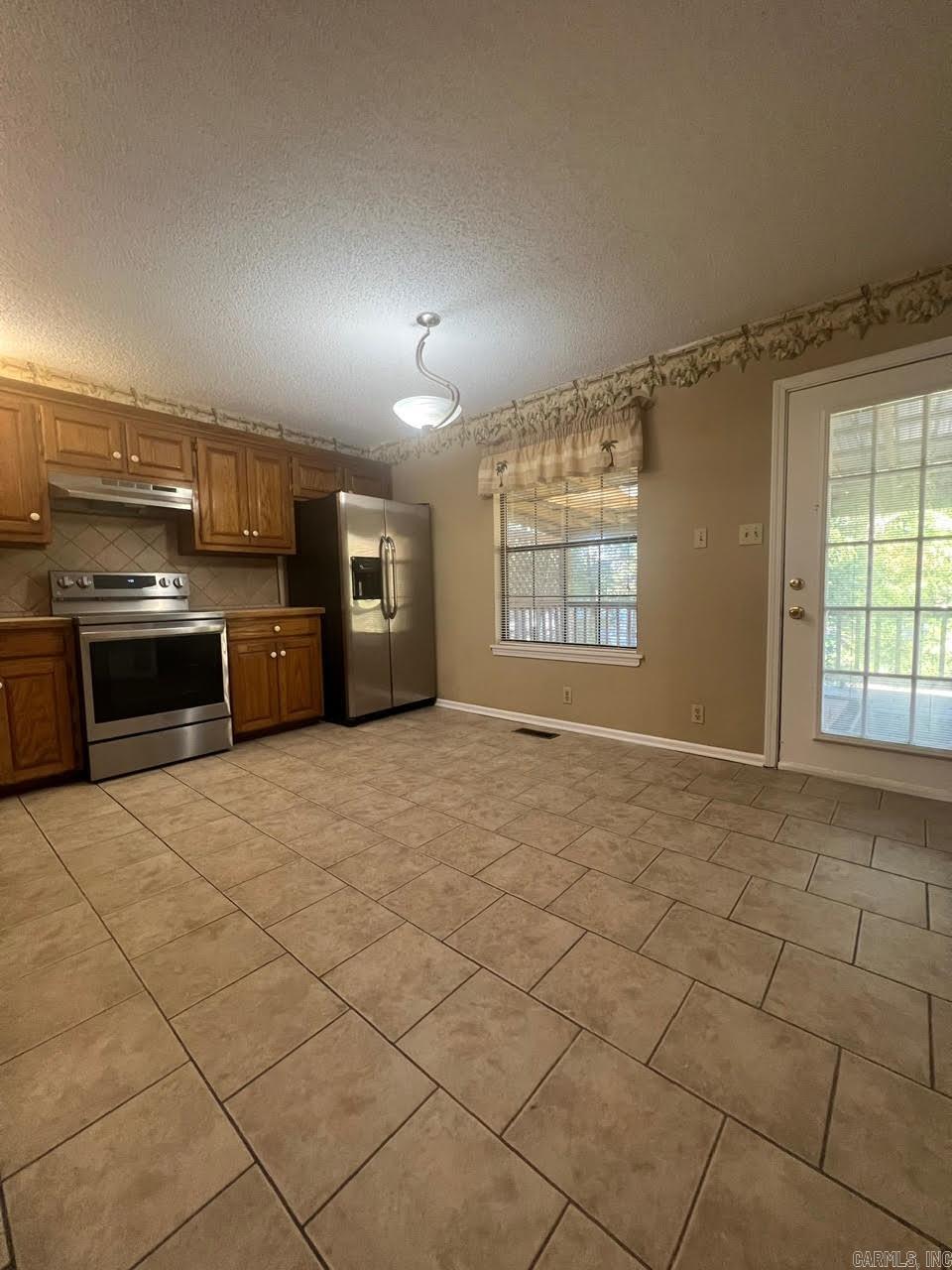 MISTY MEADOWS - Residential