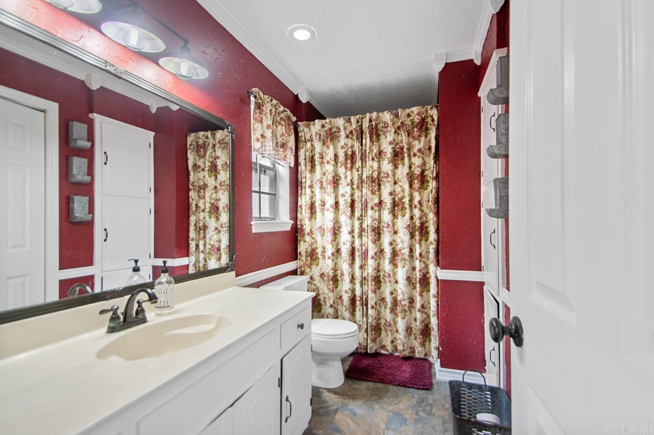 GREEN HILLS - Residential