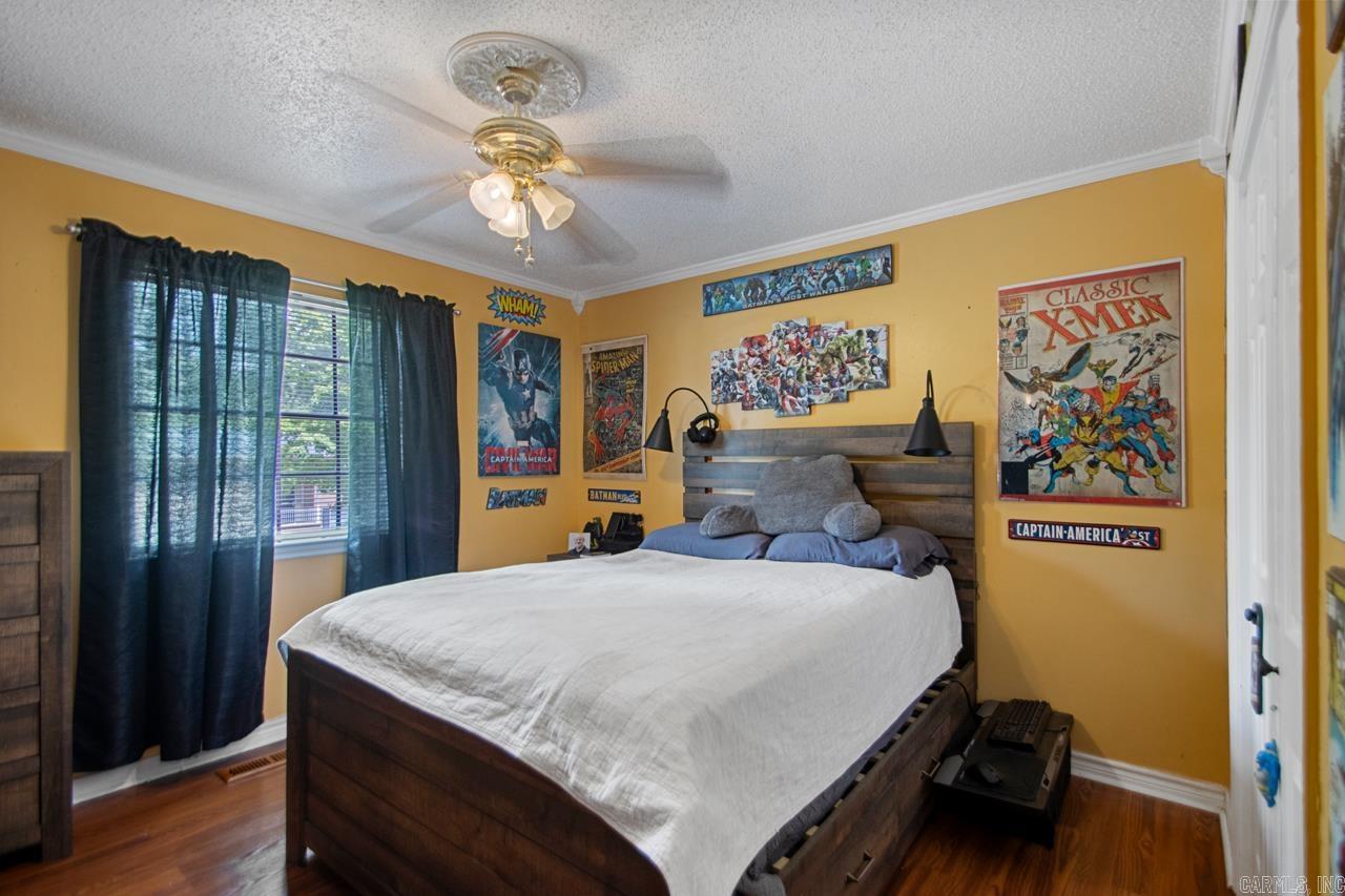 GREEN HILLS - Residential