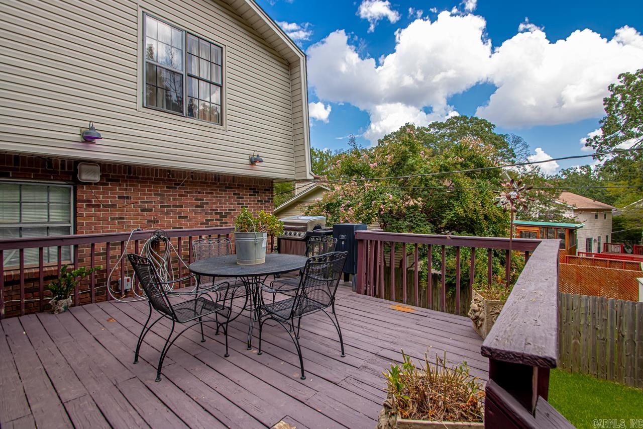 GREEN HILLS - Residential