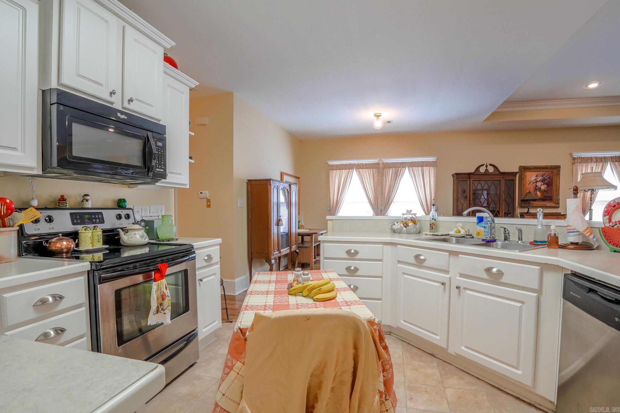 THE ARBORS AT STAGECOACH VILLAGE - Residential