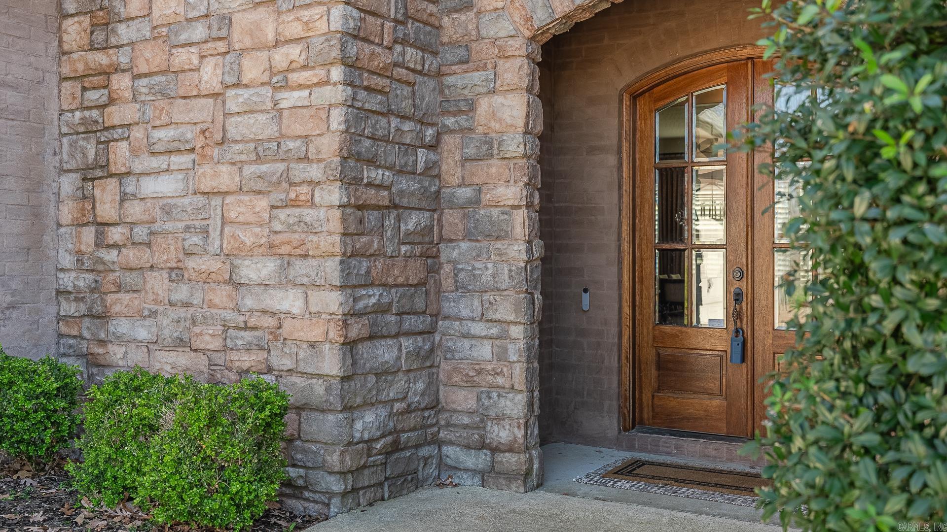 Lake Crest - Residential