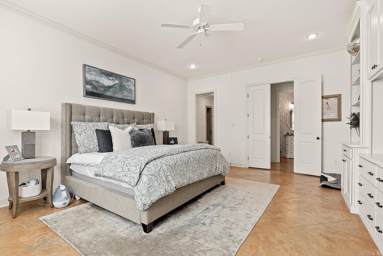 Lake Crest - Residential