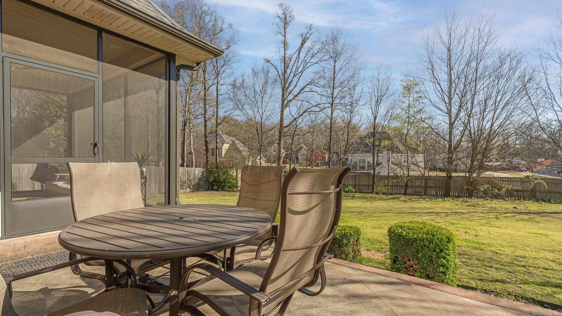 Lake Crest - Residential